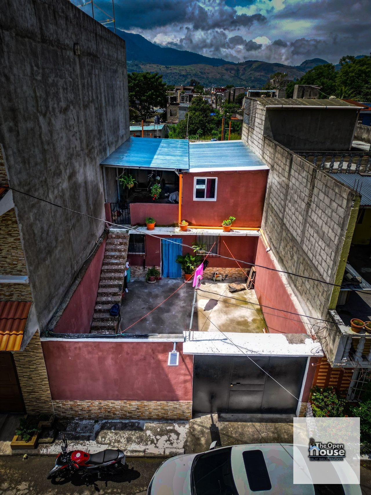 Casa en Venta Villa Las Mercedes — Casa en Venta en Villa Las Mercedes, Villa Canales, Guatemala, Ciudad — foto 1 de 17