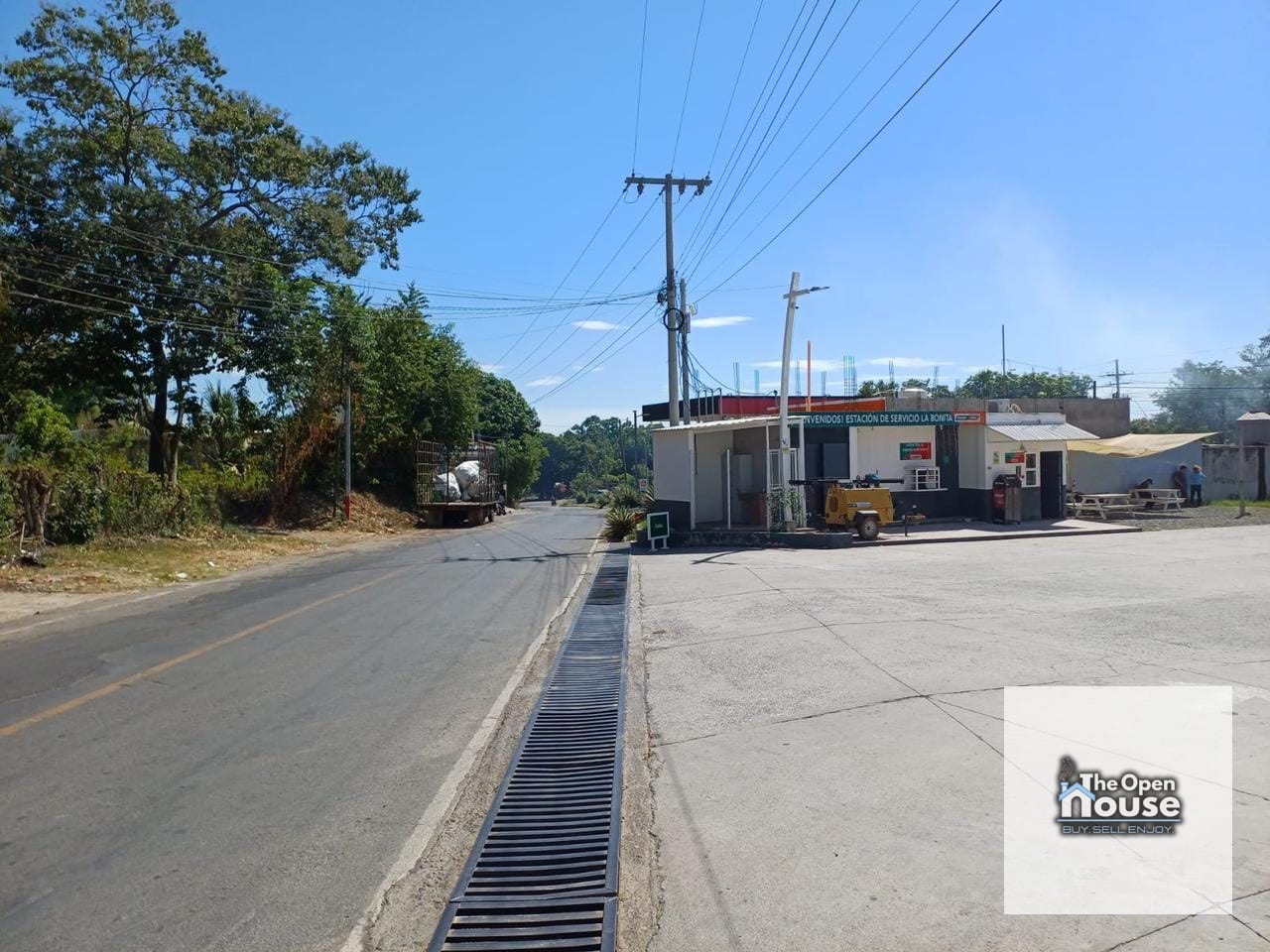 Gasolinera en Venta en Guazacapan, Santa Rosa — Local en Venta en Guazacapán, Santa Rosa — foto 3 de 8