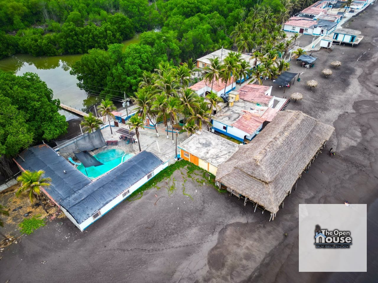 Hotel en Venta en Sipacate, Escuintla — Casa vacacional en Venta en Sipacate, Escuintla — foto 8 de 17