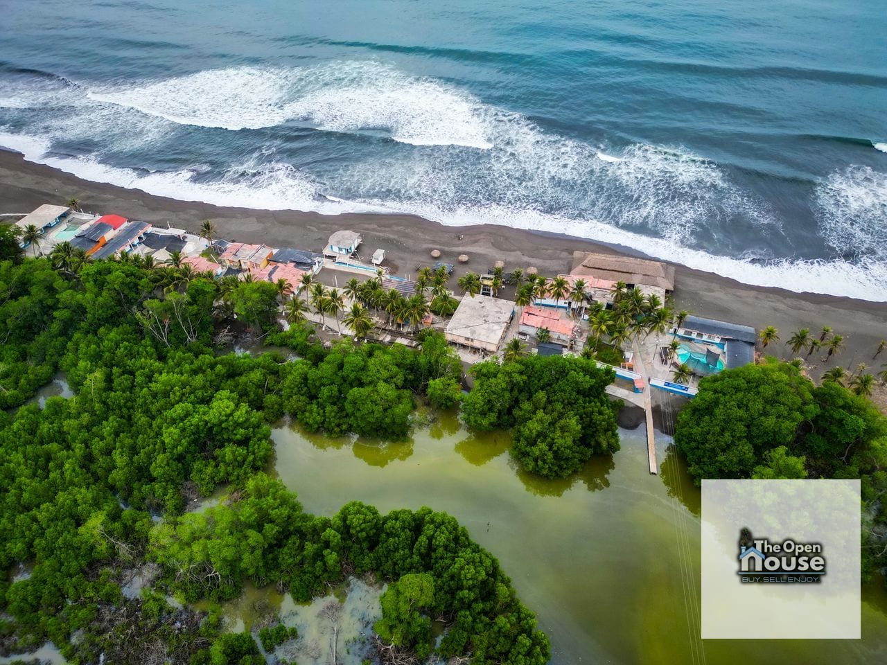 Hotel en Venta en Sipacate, Escuintla — Casa vacacional en Venta en Sipacate, Escuintla — foto 12 de 17