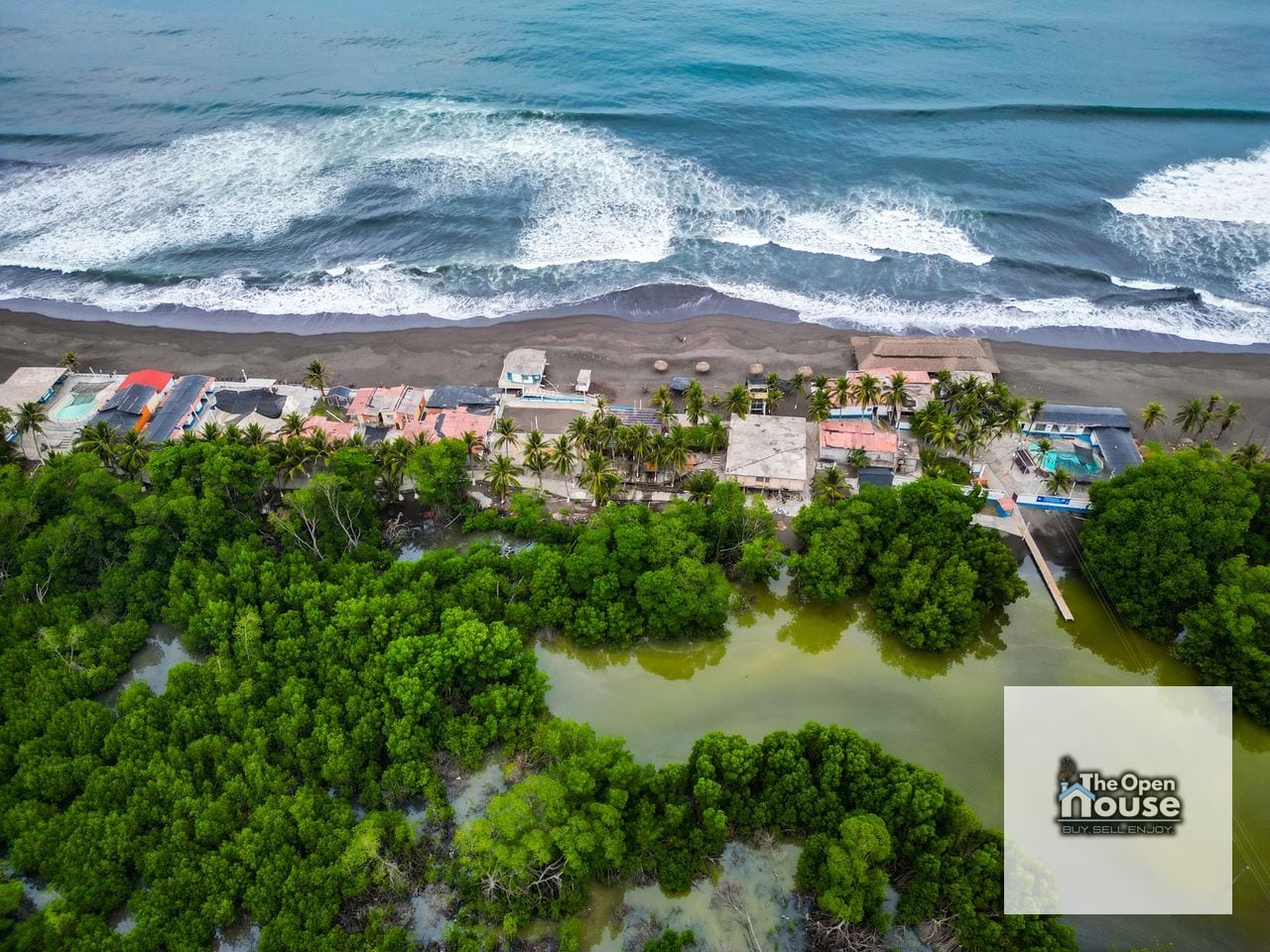 Hotel en Venta en Sipacate, Escuintla — Casa vacacional en Venta en Sipacate, Escuintla — foto 13 de 17