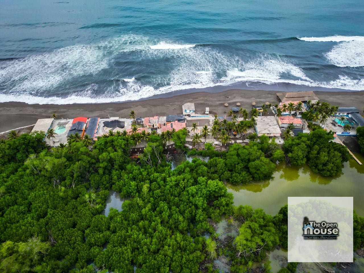 Hotel en Venta en Sipacate, Escuintla — Casa vacacional en Venta en Sipacate, Escuintla — foto 14 de 17