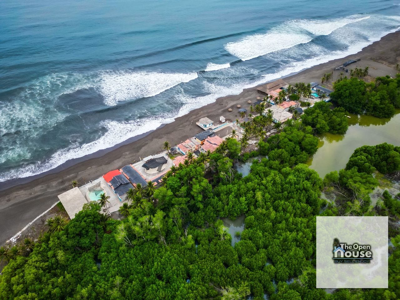 Hotel en Venta en Sipacate, Escuintla — Casa vacacional en Venta en Sipacate, Escuintla — foto 16 de 17