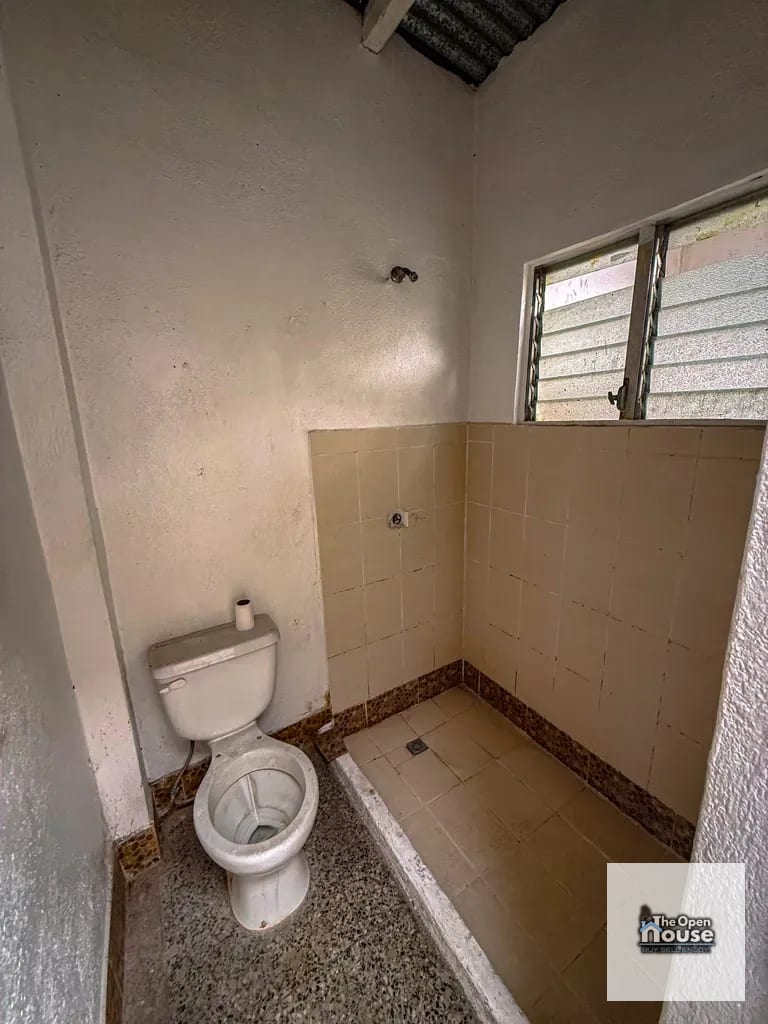 Casa de Dos Niveles en Venta – Zona 6, Ciudad de Guatemala — Casa en Venta en Zona 6, Guatemala, Ciudad — foto 12 de 17