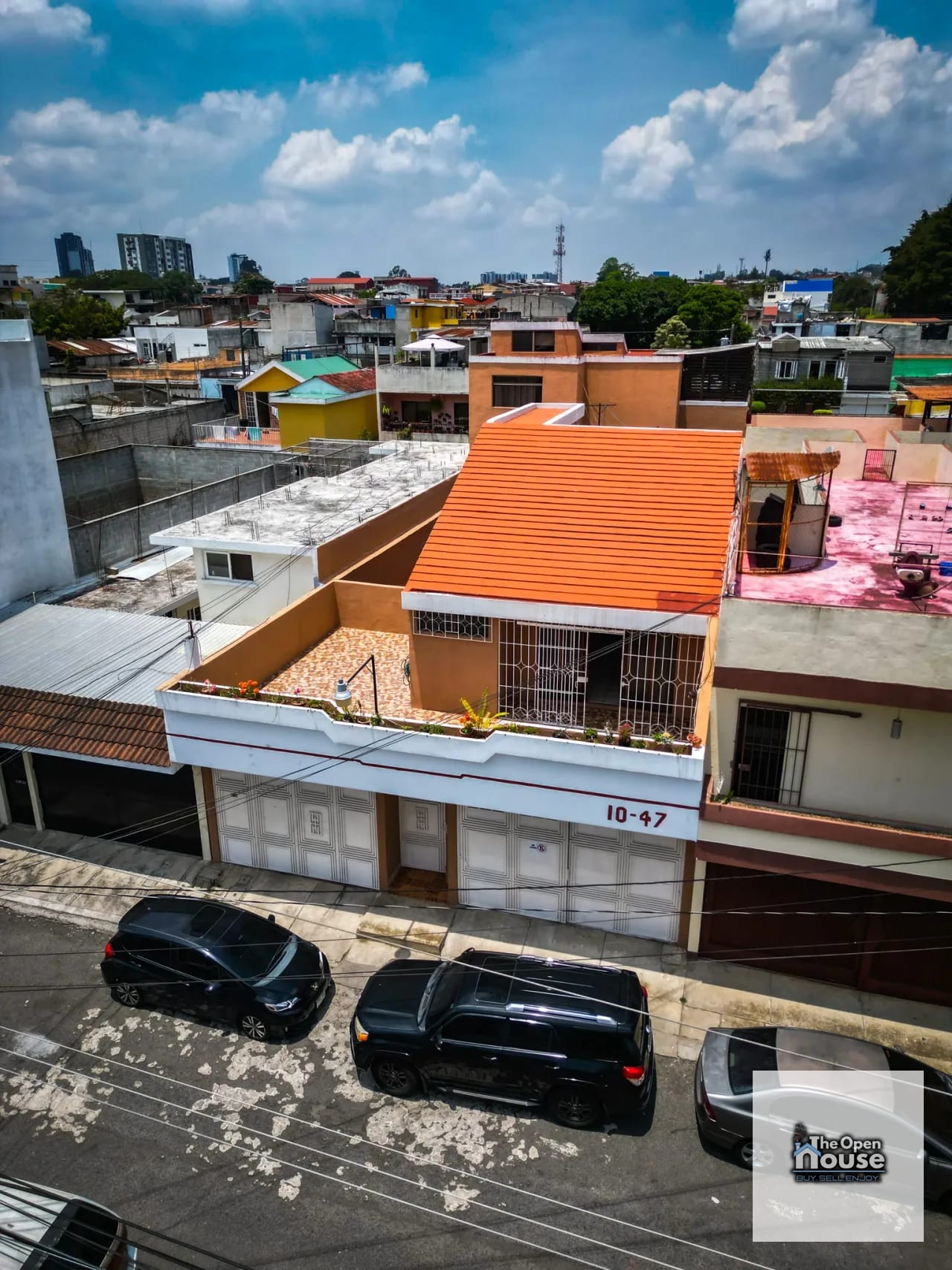 Casa en venta Bosques de San Nicolas zona 4 de Mixco — Casa en Venta en Bosques de San Nicolás, Zona 4 Mixco, Guatemala, Ciudad — foto 1 de 17