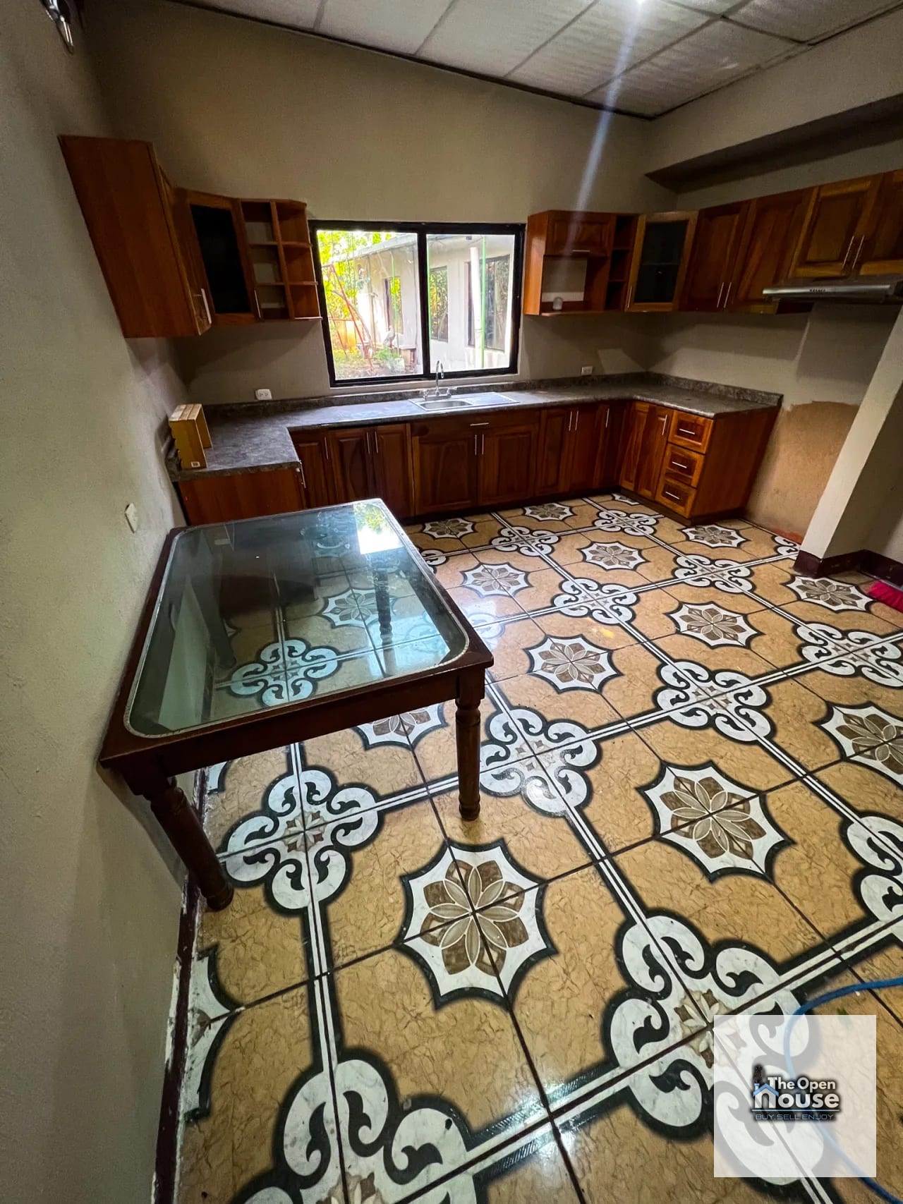 Casa de Renta y Venta en esquina Colmenas Villa Canales — Casa en Venta en Villa Canales, Guatemala, Ciudad — foto 8 de 17