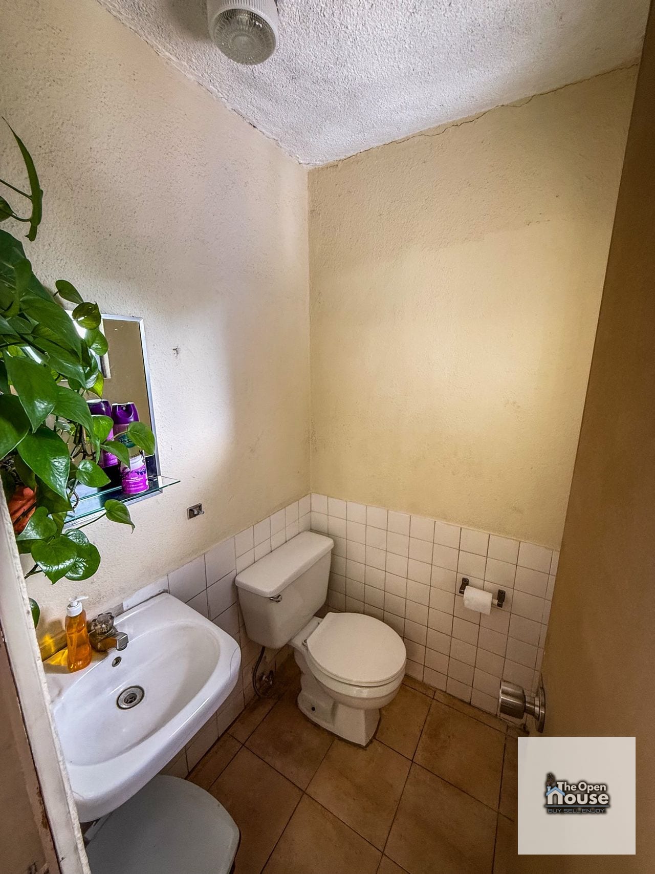 Oficina en Venta – Edificio Galerías Tívoli, Zona 9 — Clínica en Venta en Zona 9, Guatemala, Ciudad — foto 14 de 17