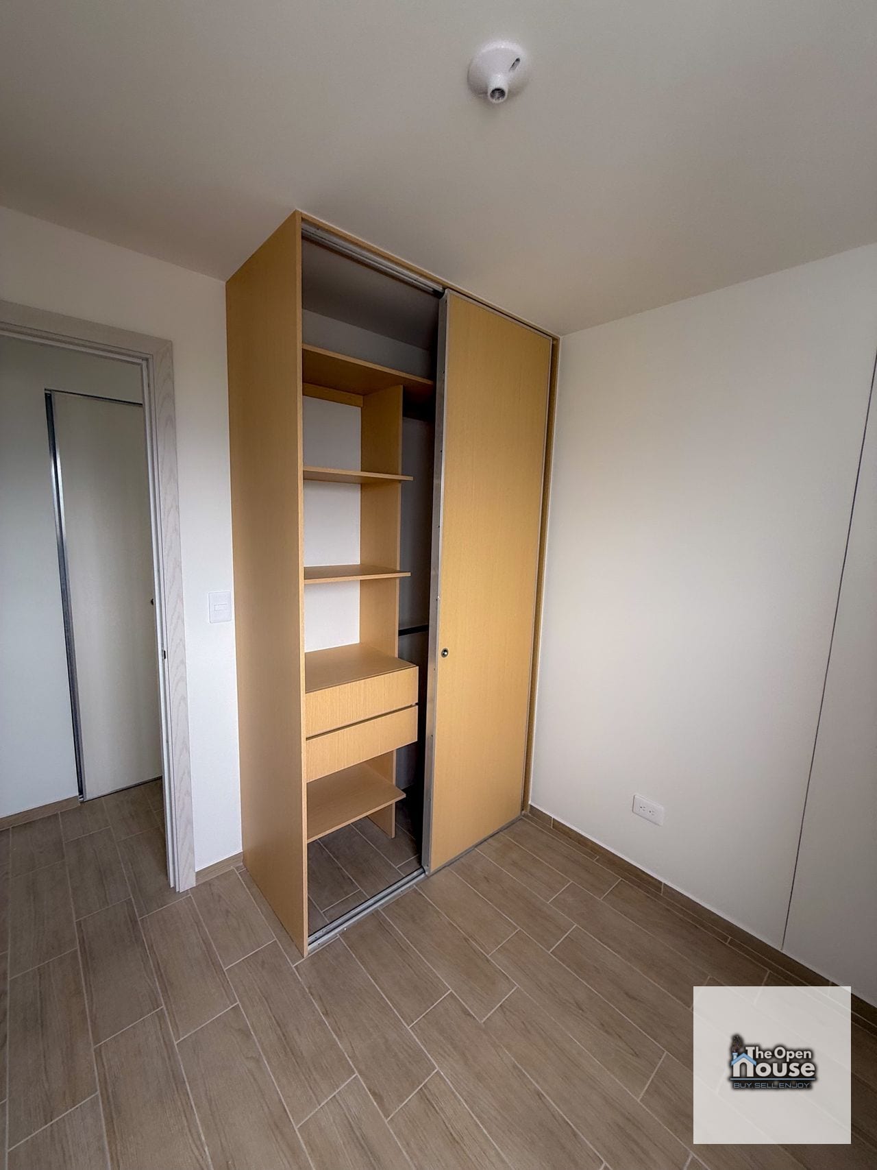 Apartamento en Renta – Andares 12 | Zona 12, Ciudad de Guatemala — Apartamento en Alquiler en Zona 12, Guatemala, Ciudad — foto 9 de 15