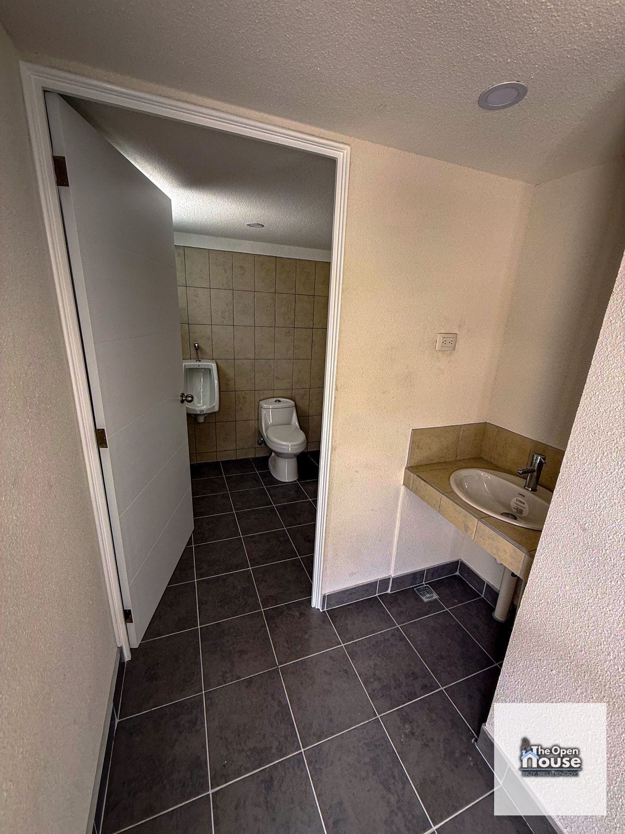 Apartamento en Renta – Cumbres del Pedregal, Zona 6 — Apartamento en Alquiler en Zona 6, Guatemala, Ciudad — foto 7 de 17