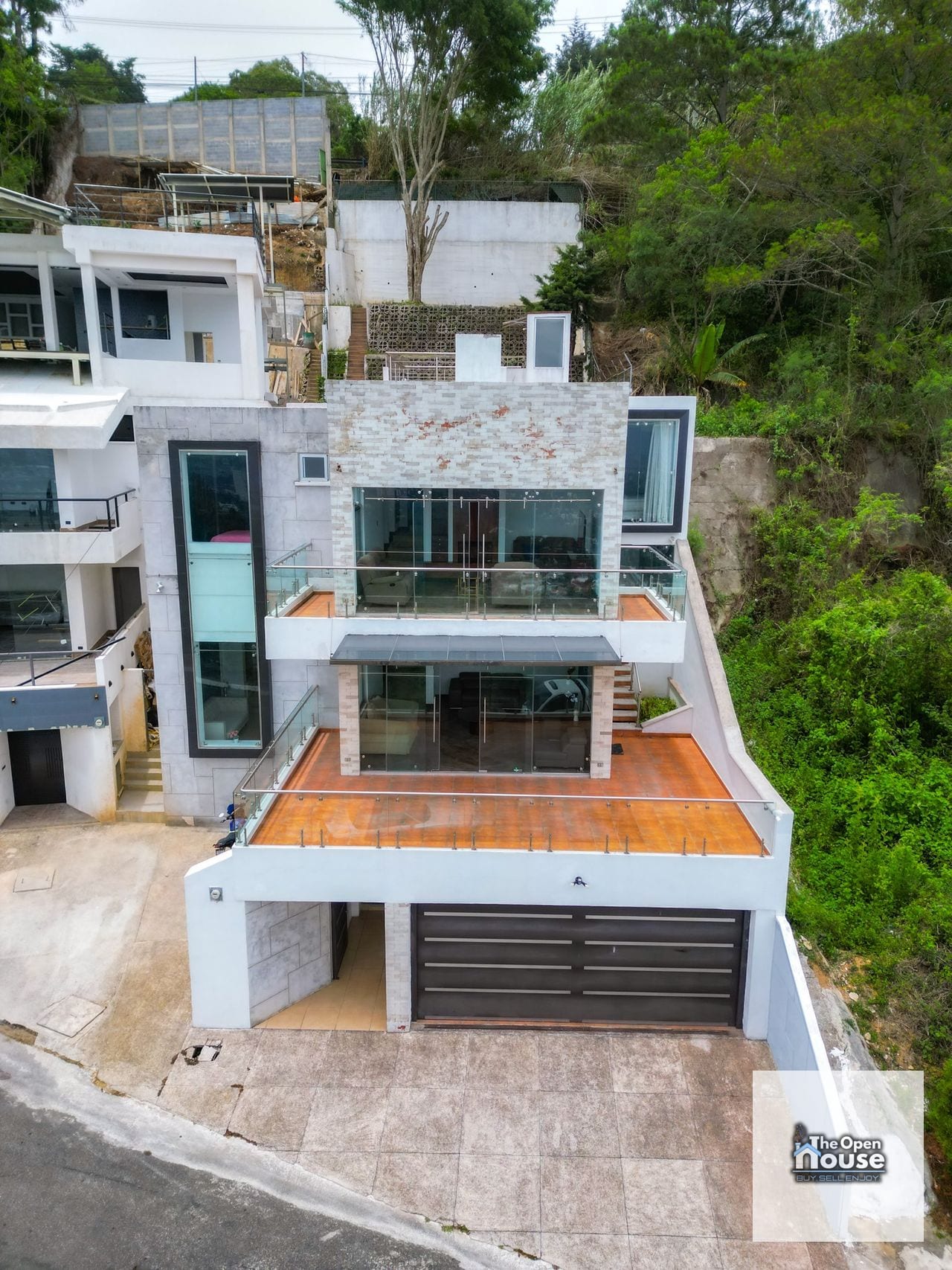 Casa en Venta – Residencial La Mirada | Km. 10.5 — Casa en Venta en Zona 15, Guatemala, Ciudad — foto 1 de 17