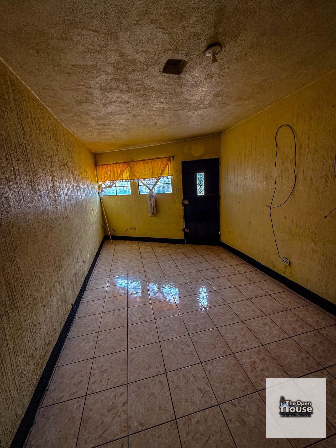 Casa en Venta con Potencial Comercial – Villa Lobos 2, Villa Nueva — Casa en Venta en Villa Nueva, Guatemala, Ciudad — foto 4 de 17