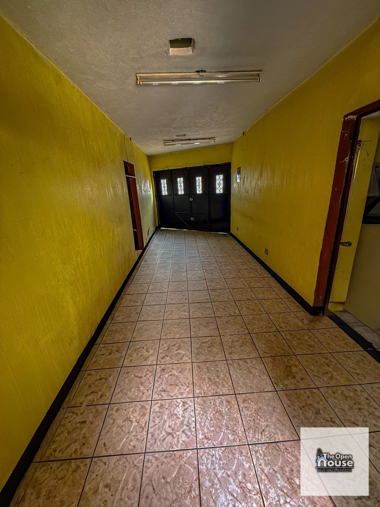 Casa en Venta con Potencial Comercial – Villa Lobos 2, Villa Nueva — Casa en Venta en Villa Nueva, Guatemala, Ciudad — foto 8 de 17