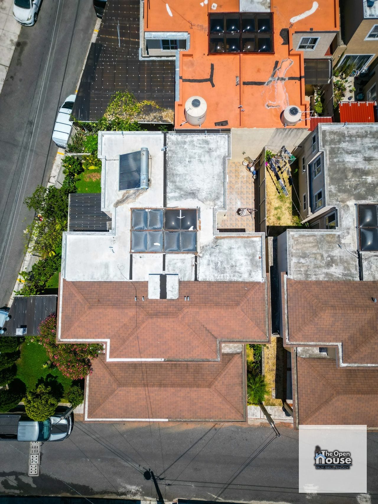 Residenciales El Mirador San Cristóbal Zona 8 — Casa en Alquiler en Zona 8, Guatemala, Ciudad — foto 3 de 17