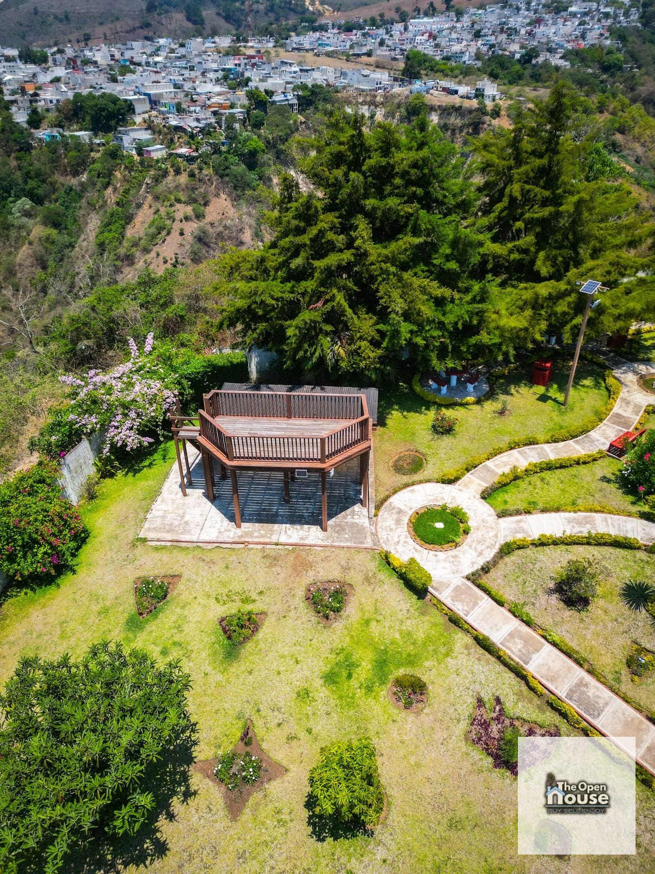 Residenciales El Mirador San Cristóbal Zona 8 — Casa en Alquiler en Zona 8, Guatemala, Ciudad — foto 6 de 17