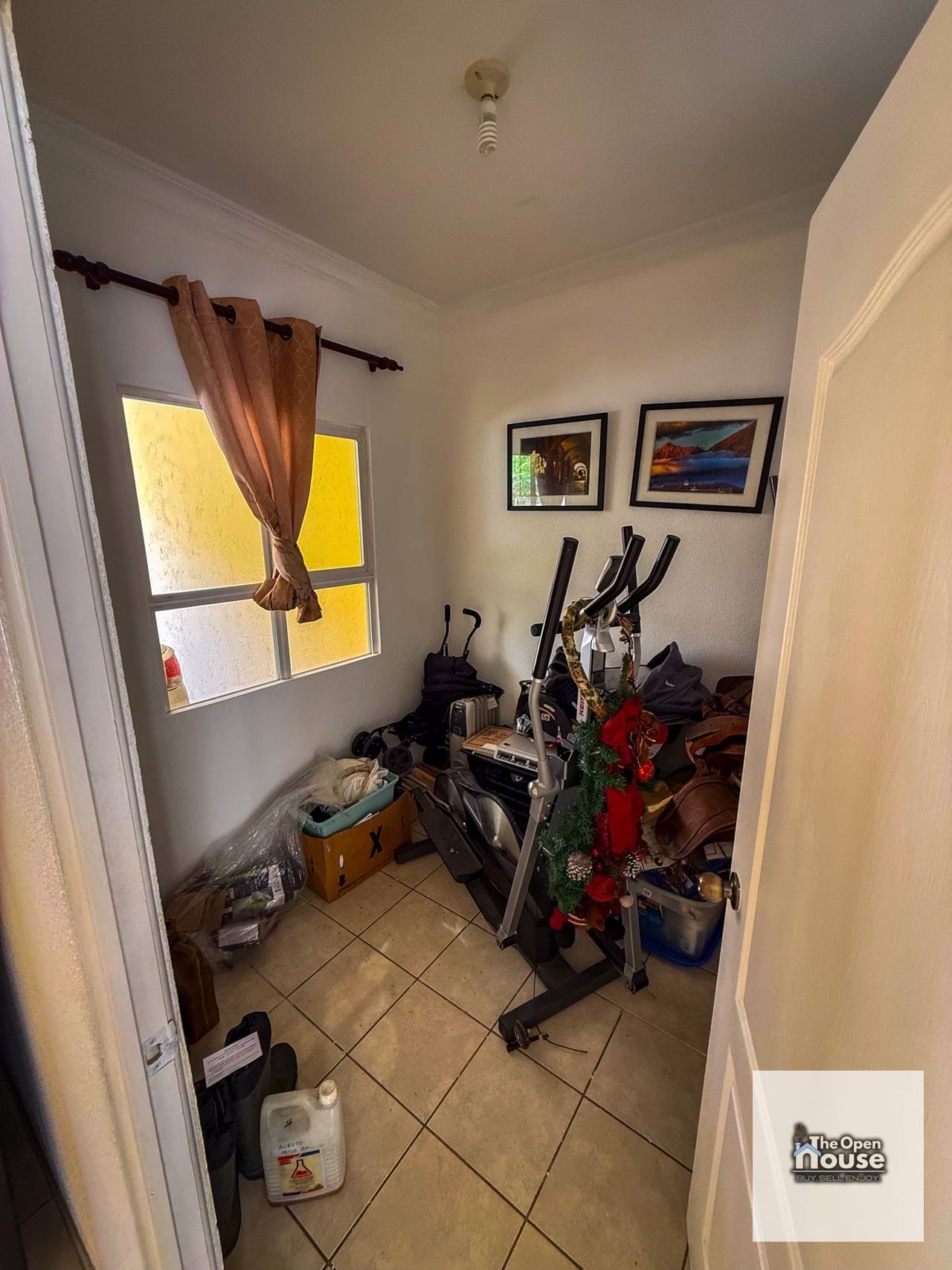 Residenciales El Mirador San Cristóbal Zona 8 — Casa en Alquiler en Zona 8, Guatemala, Ciudad — foto 12 de 17