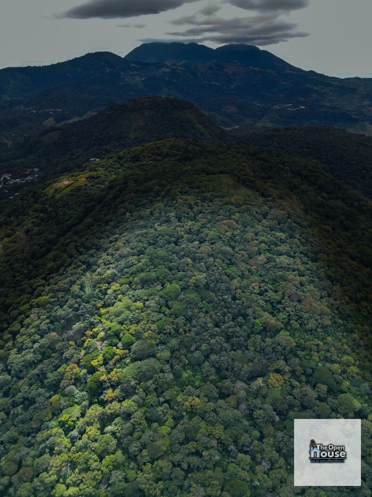 20.57 Manzanas Con Vista Al Lago En Venta En Amatitlan — Terreno en Venta en Amatitlán, Guatemala, Ciudad — foto 6 de 68