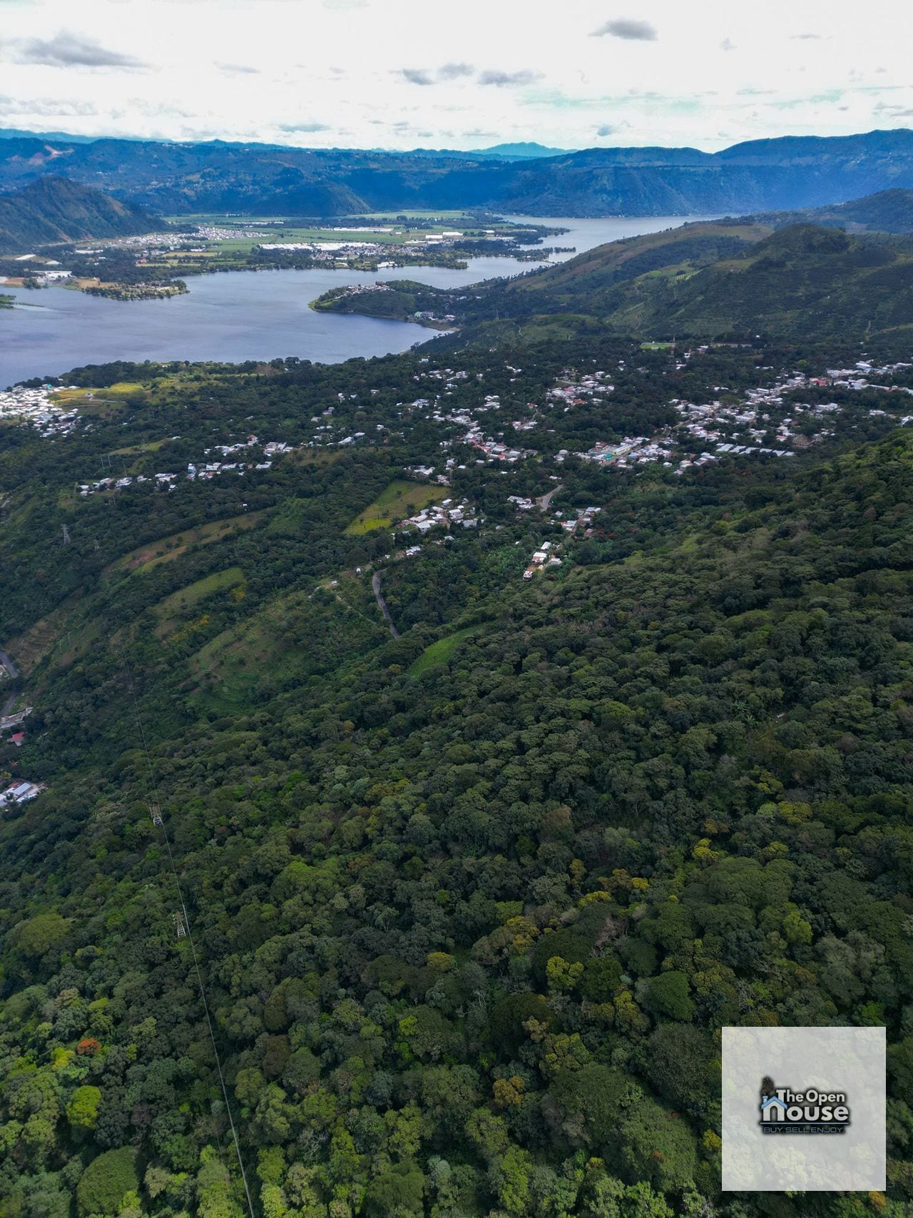 20.57 Manzanas Con Vista Al Lago En Venta En Amatitlan — Terreno en Venta en Amatitlán, Guatemala, Ciudad — foto 25 de 68