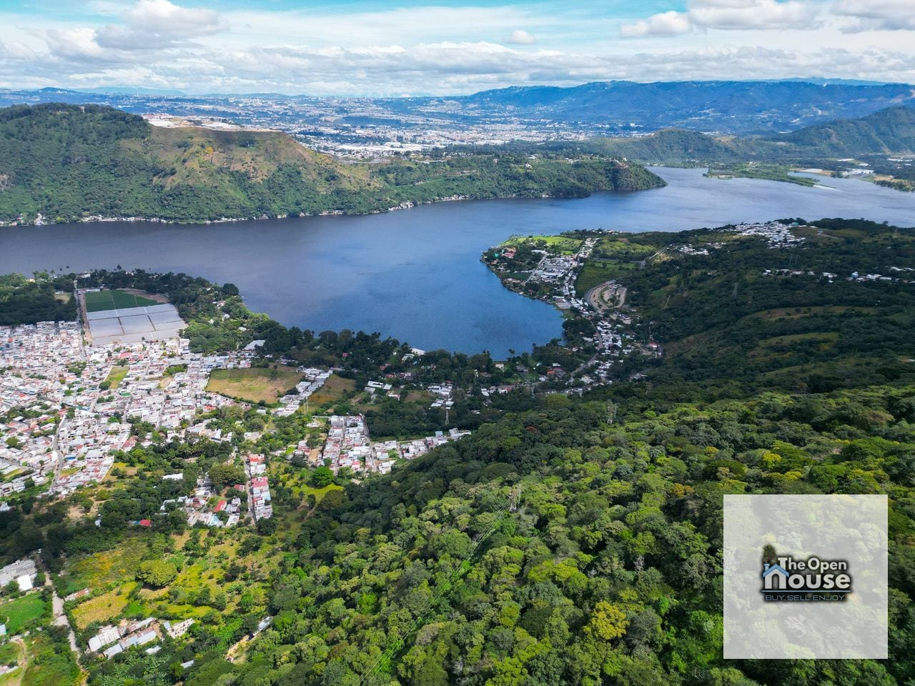 20.57 Manzanas Con Vista Al Lago En Venta En Amatitlan — Terreno en Venta en Amatitlán, Guatemala, Ciudad — foto 45 de 68