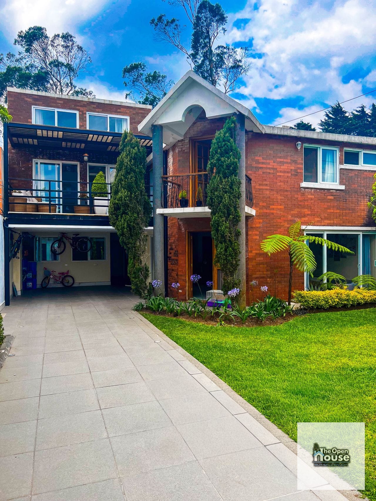 Casa en Lomas De San Nicolas Fraijanes — Casa en Venta en Carretera a El Salvador, Guatemala, Ciudad — foto 1 de 16