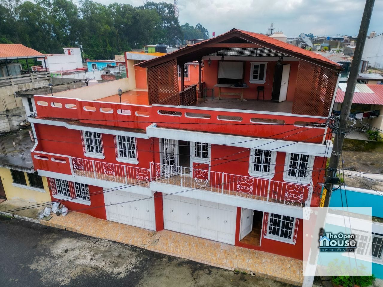 Casa en Venta – Naciones Unidas 1, Zona 10 de Villa Nueva — Casa en Venta en Naciones Unidas, Villa Nueva, Guatemala, Ciudad — foto 1 de 17
