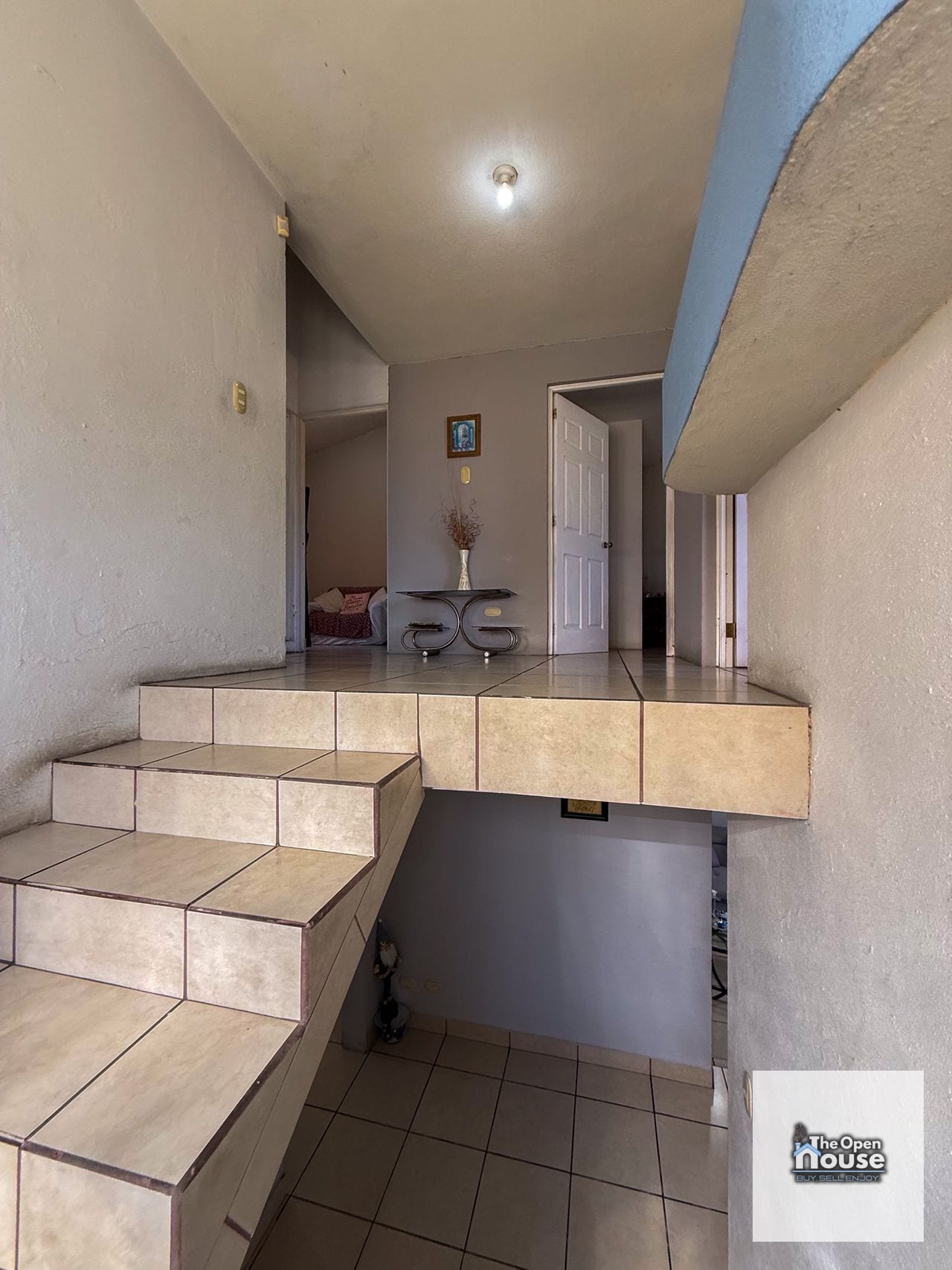 Casa en Venta - Luces de Vista al Valle Ciudad San Cristóbal Mixco — Casa en Venta en Vista al Valle, Zona 8 Mixco, Guatemala, Ciudad — foto 16 de 17