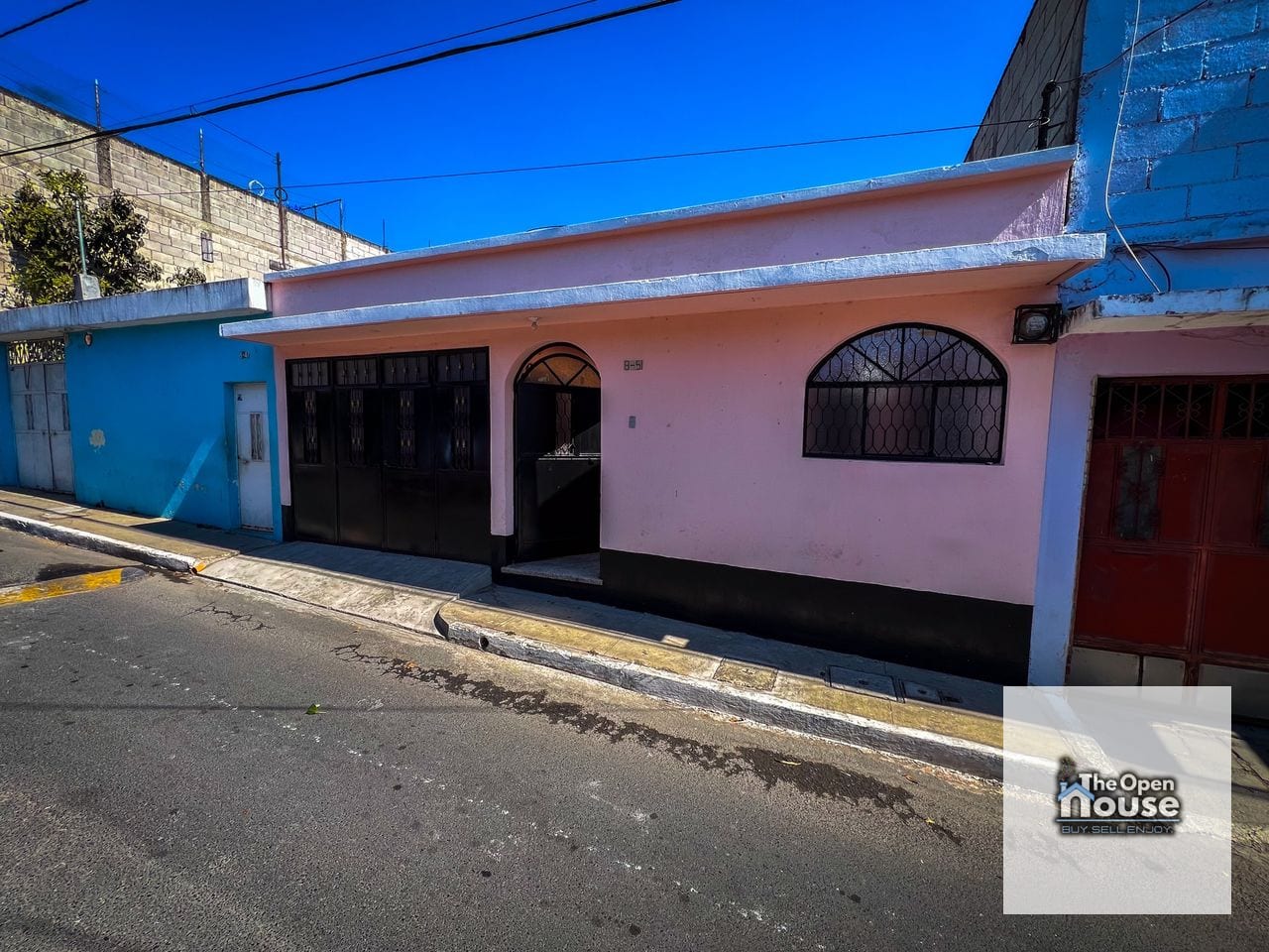 Venta de Casa de un Nivel en Valle Verde, Villa Nueva — Casa en Venta en Villa Nueva, Guatemala, Ciudad — foto 2 de 12