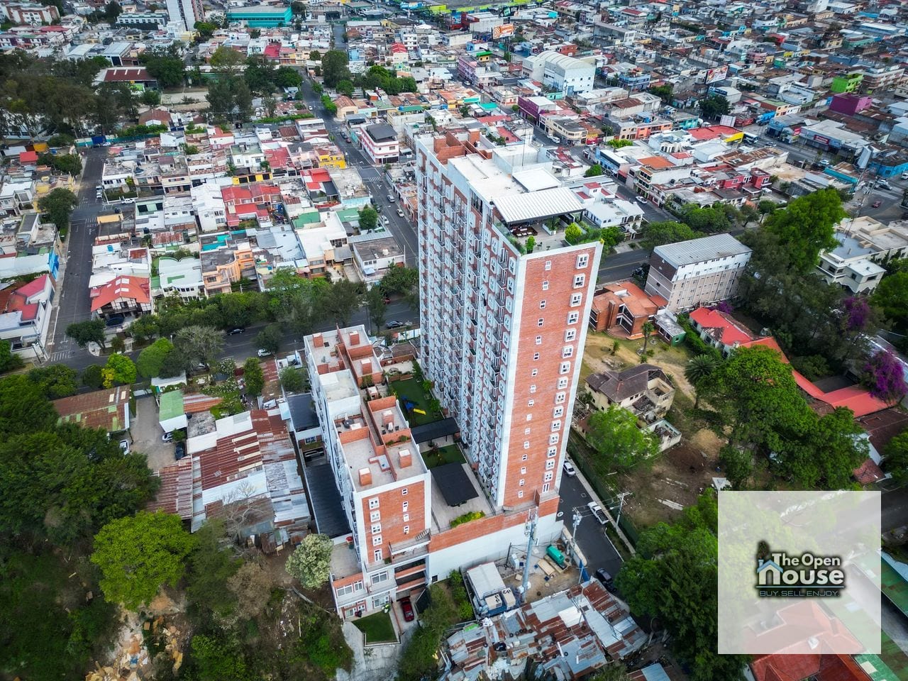 Apartamento en venta - Baldone Ciudad Nueva zona 2 de Guatemala — Apartamento en Venta en Baldone, Zona 2, Guatemala, Ciudad — foto 1 de 17