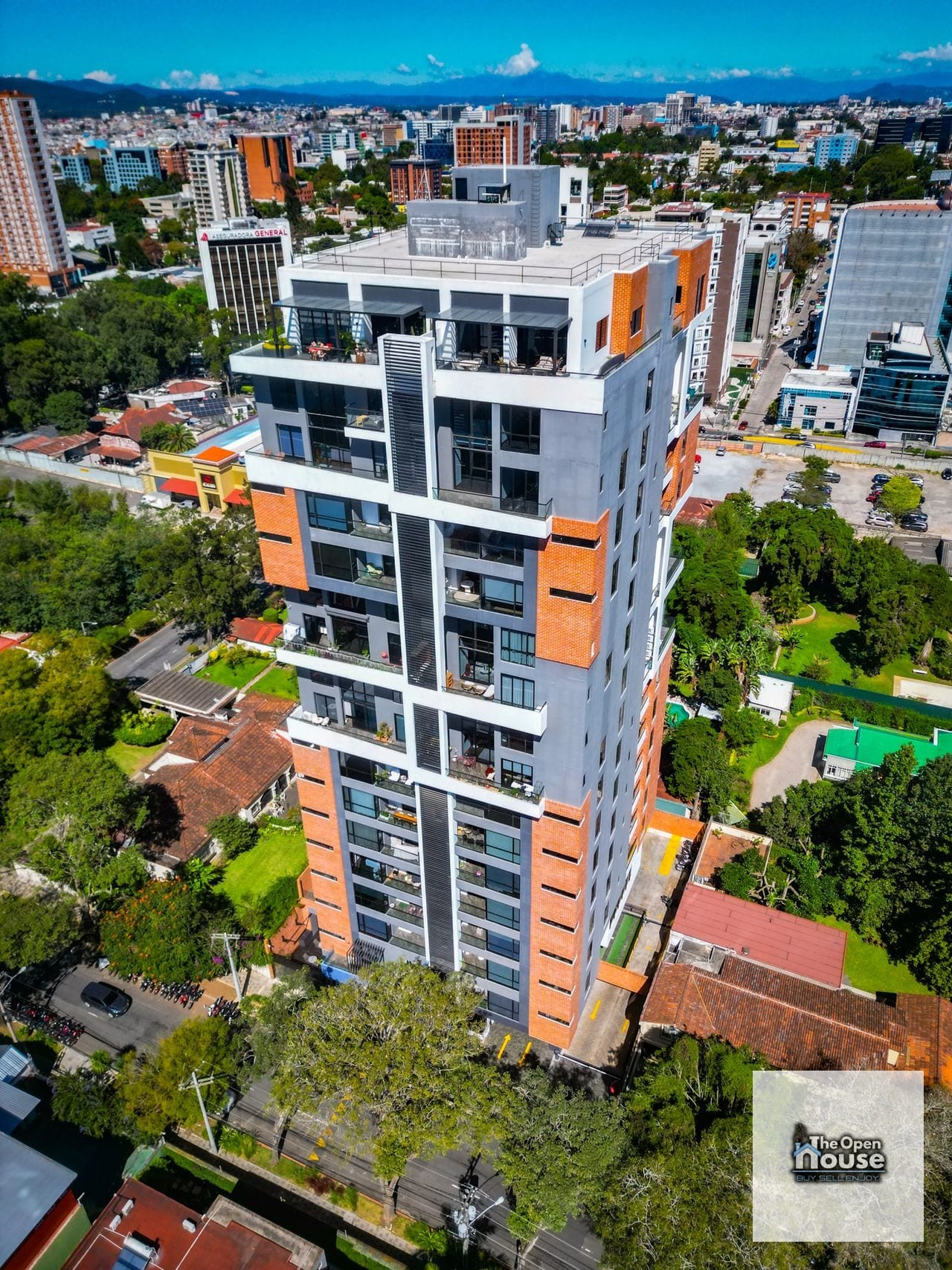 Apartamento en Renta Monad Zona 10 — Apartamento en Alquiler en Zona 10, Guatemala, Ciudad — foto 1 de 17