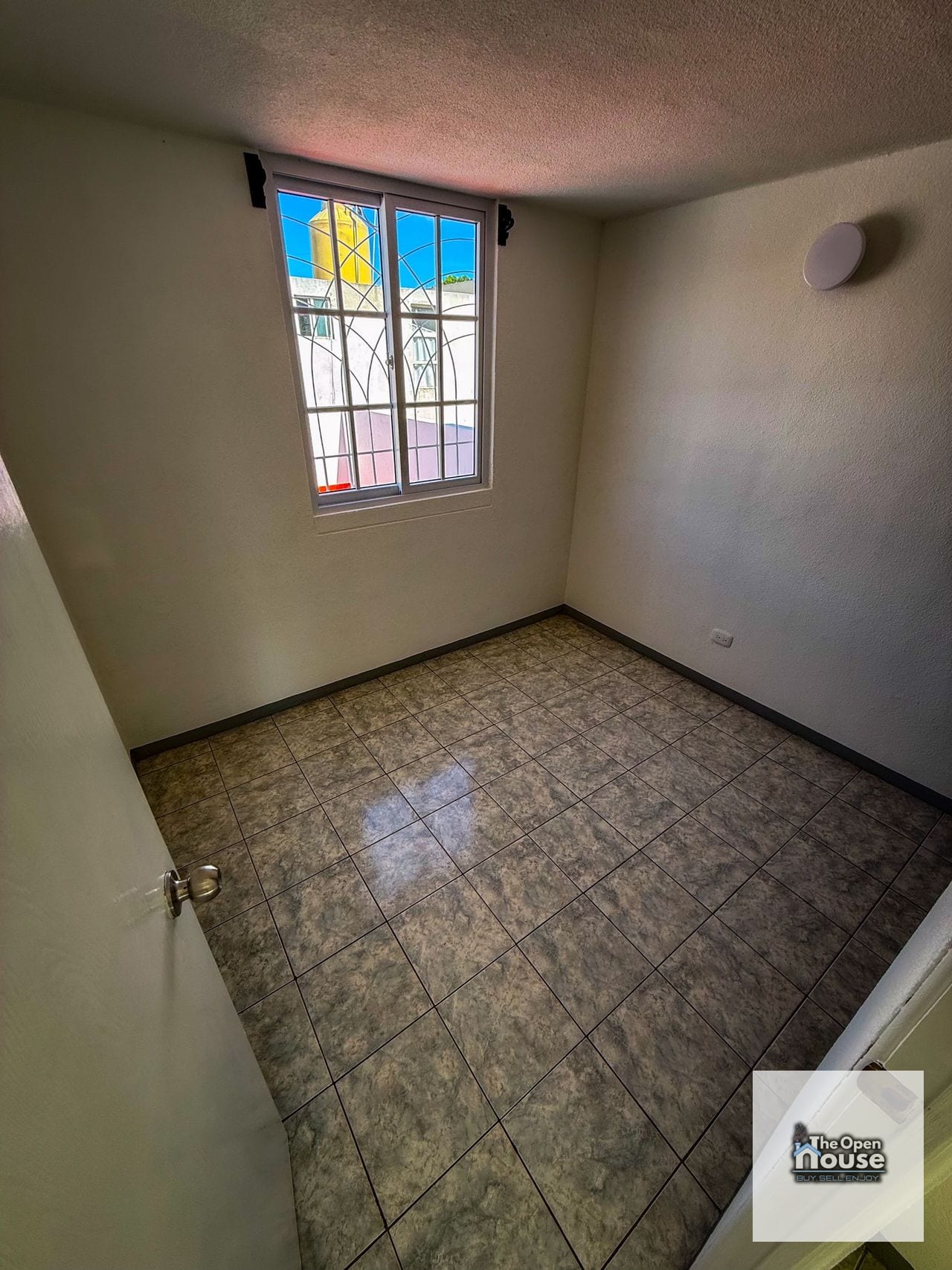 Casa en Venta en Alamedas Santa Clara, Villa Nueva — Casa en Venta en alamedas de santa clara, Villa Nueva, Guatemala, Ciudad — foto 10 de 17