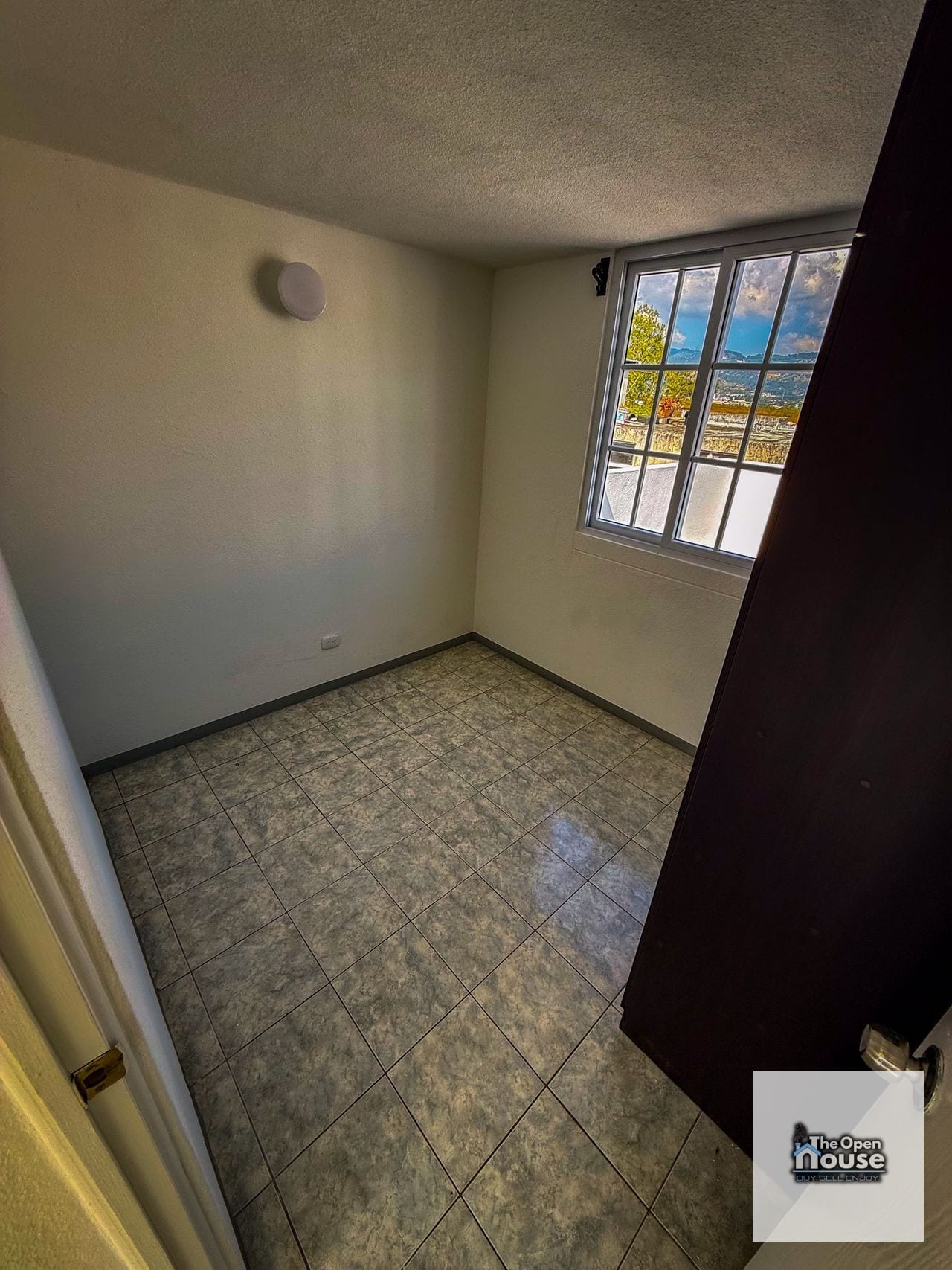 Casa en Venta en Alamedas Santa Clara, Villa Nueva — Casa en Venta en alamedas de santa clara, Villa Nueva, Guatemala, Ciudad — foto 11 de 17