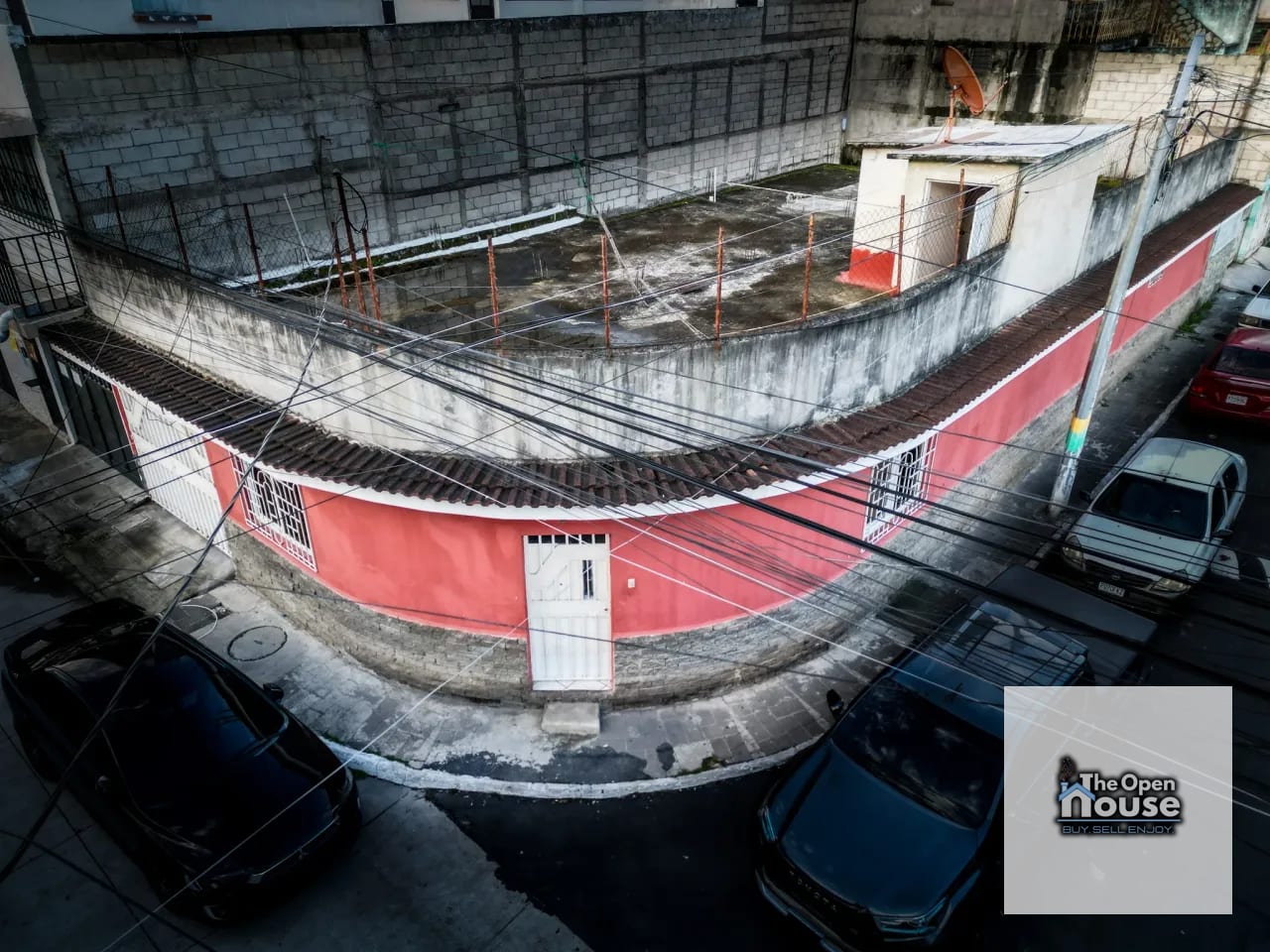Casa de Esquina en Venta – Villa Hermosa, Zona 7 de San Miguel Petapa — Casa en Venta en Villa Hermosa, San Miguel Petapa, Guatemala, Ciudad — foto 1 de 17