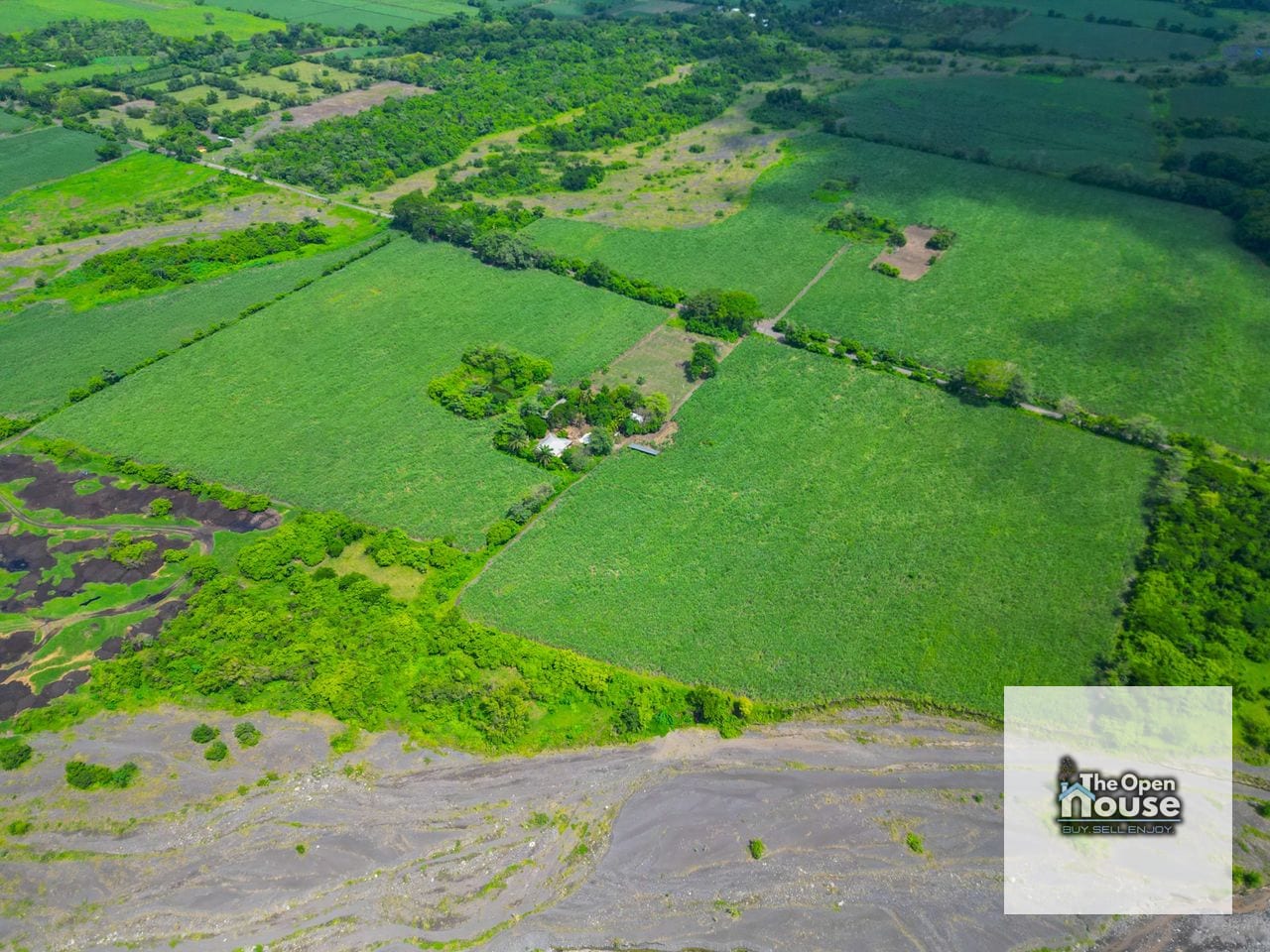 Finca Productiva en Venta Aldea - El Cajon Santa Lucia Cotzumalguapa — Finca en Venta en Santa Lucía Cotzumalguapa, Escuintla — foto 23 de 34