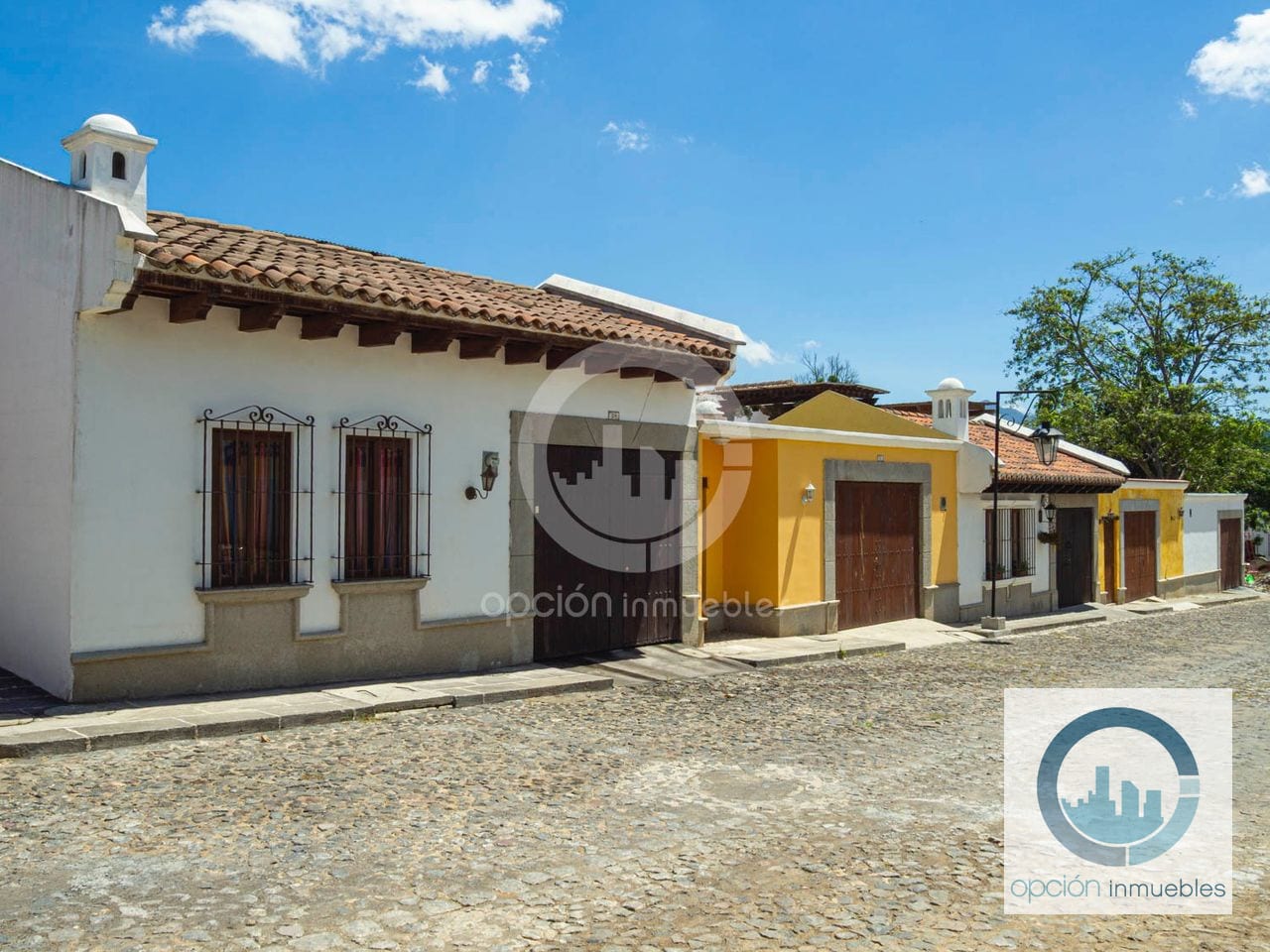 Casa amueblada en El Cafetal, Ciudad Vieja Sacatepéquez — Casa en Alquiler en Ciudad Vieja, Sacatepéquez — foto 1 de 13