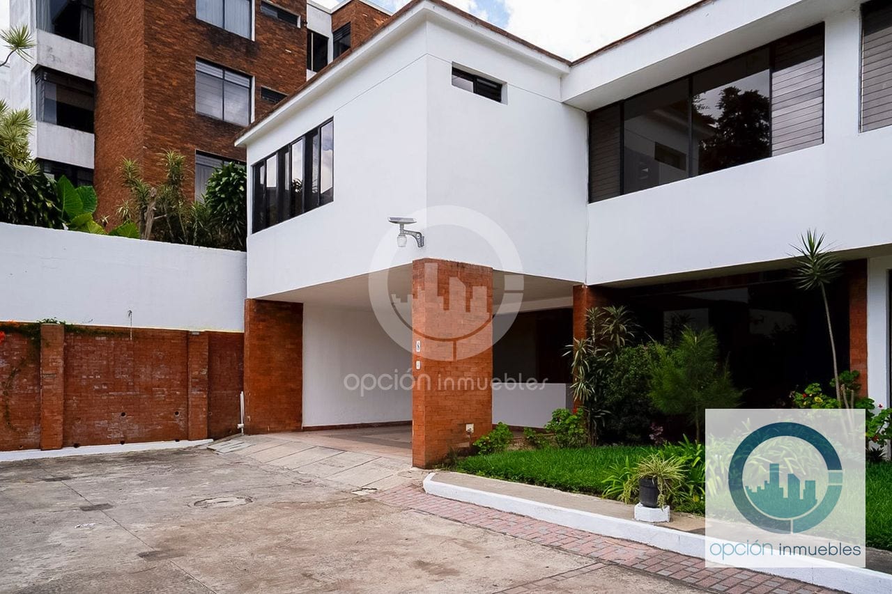 Amplia casa de 4 habitaciones en Condominio San Miguel, km.16.5 CES — Casa en Venta en San Miguel Arrazola, Carretera a El Salvador, Guatemala, Ciudad — foto 2 de 14