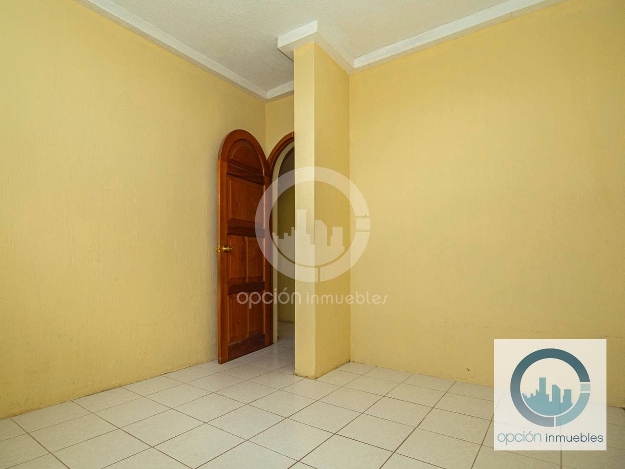 Granja con casa de 4 habitaciones y amplio terreno en San Lucas, Sac. — Casa en Venta en San Lucas Sacatepéquez, Sacatepéquez — foto 11 de 14