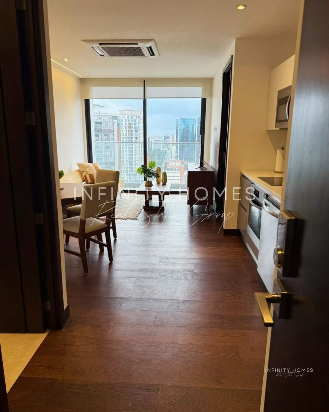 APARTAMENTO EN RENTA Vasanta Residences — Apartamento en Alquiler en Vasanta, Zona 10, Guatemala, Ciudad — foto 12 de 16