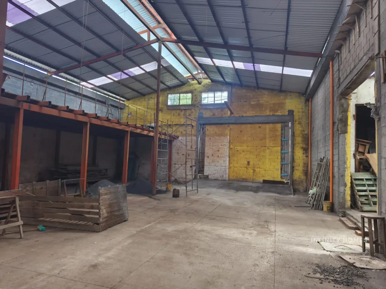BODEGA EN ALQUILER El Panorama — Antigua Guatemala — Bodega / Ofibodega en Alquiler en Panorama Doña Victoria, Antigua, Sacatepéquez — foto 1 de 15