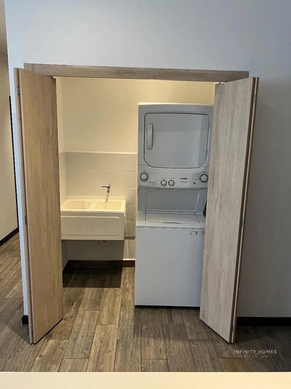 Apto Amueblado en Renta Lirios de Cayalá — Zona 16 — Apartamento en Alquiler en Lirios de Cayalá III, Zona 16, Guatemala, Ciudad — foto 8 de 11