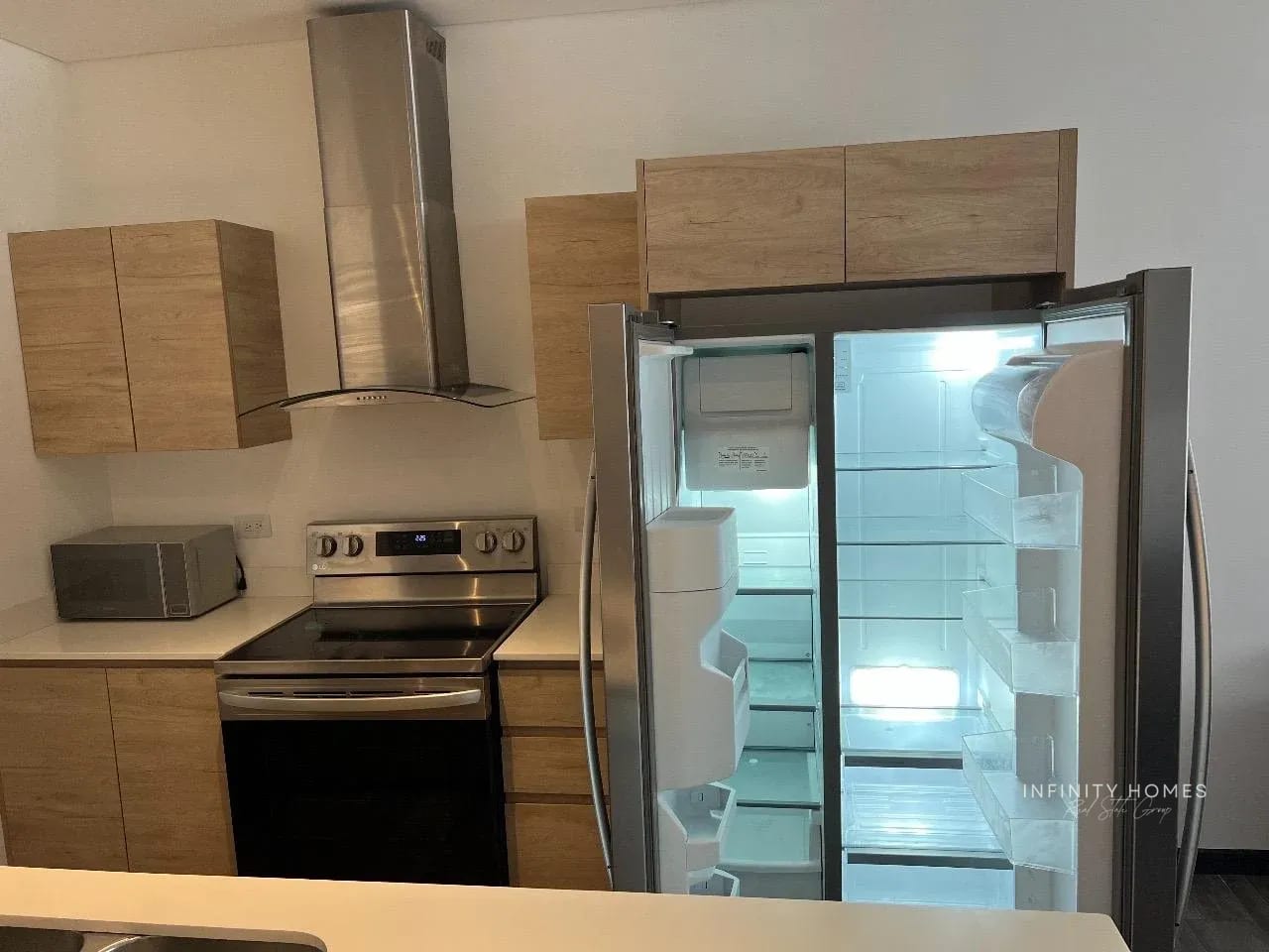 Apto Amueblado en Renta Lirios de Cayalá — Zona 16 — Apartamento en Alquiler en Lirios de Cayalá III, Zona 16, Guatemala, Ciudad — foto 7 de 11