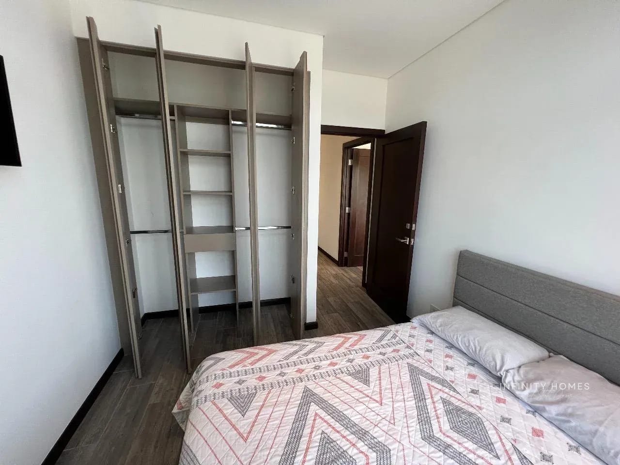 Apto Amueblado en Renta Lirios de Cayalá — Zona 16 — Apartamento en Alquiler en Lirios de Cayalá III, Zona 16, Guatemala, Ciudad — foto 11 de 11