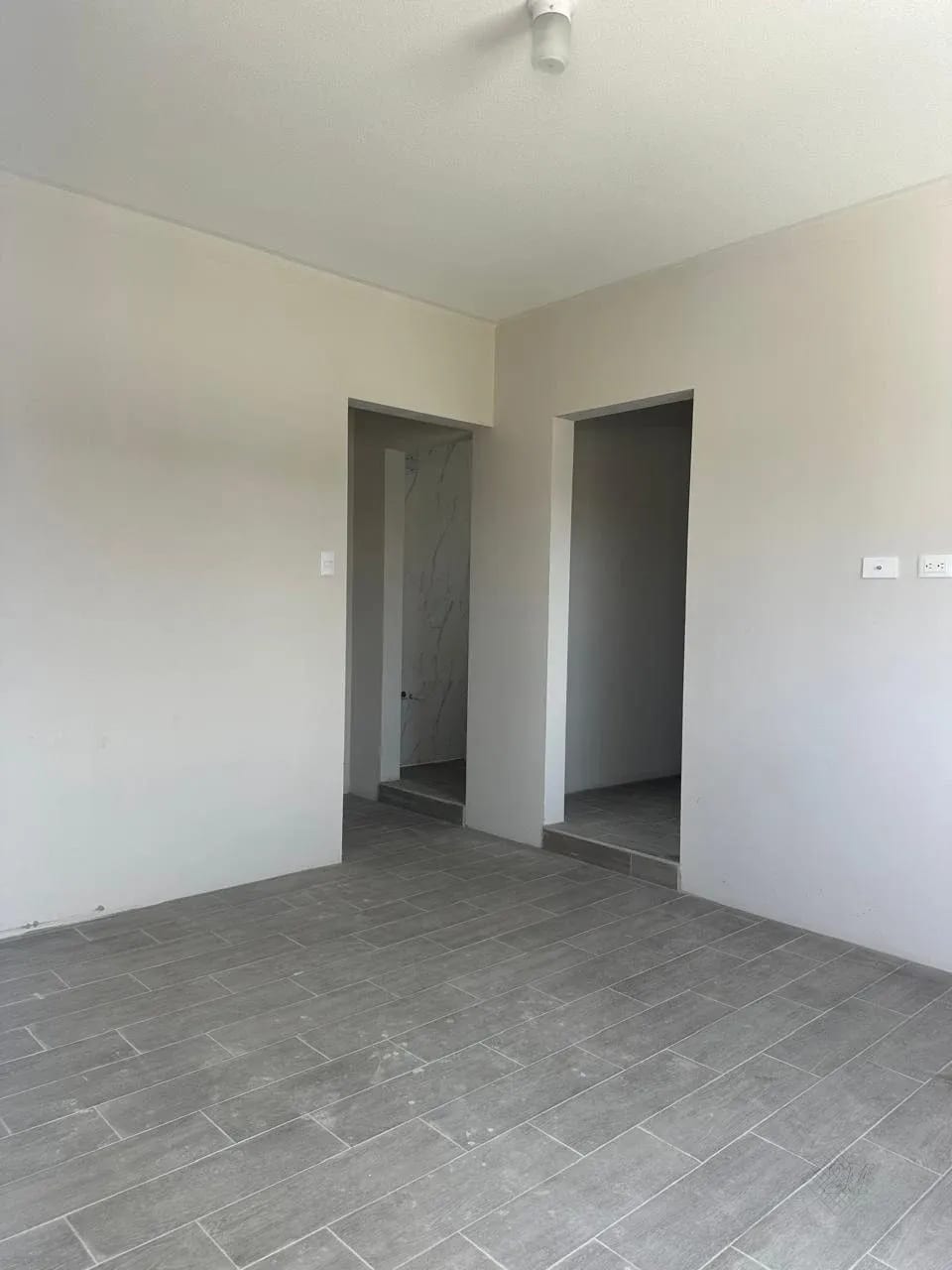 KM.20 CARRETERA A SAN JOSÉ PINULA, CONDOMINIO LO DE VALDEZ PROPIEDAD EN VENTA — Casa en Venta en San José Pinula, Guatemala, Ciudad — foto 2 de 12