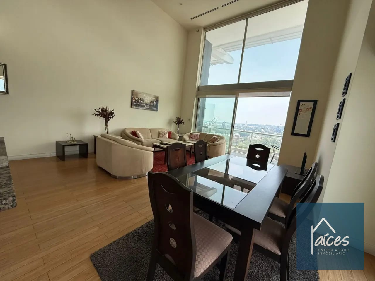Apartamento en renta ATRIUM Zona 10 (D) — Apartamento en Alquiler en Zona 10, Guatemala, Ciudad — foto 2 de 17