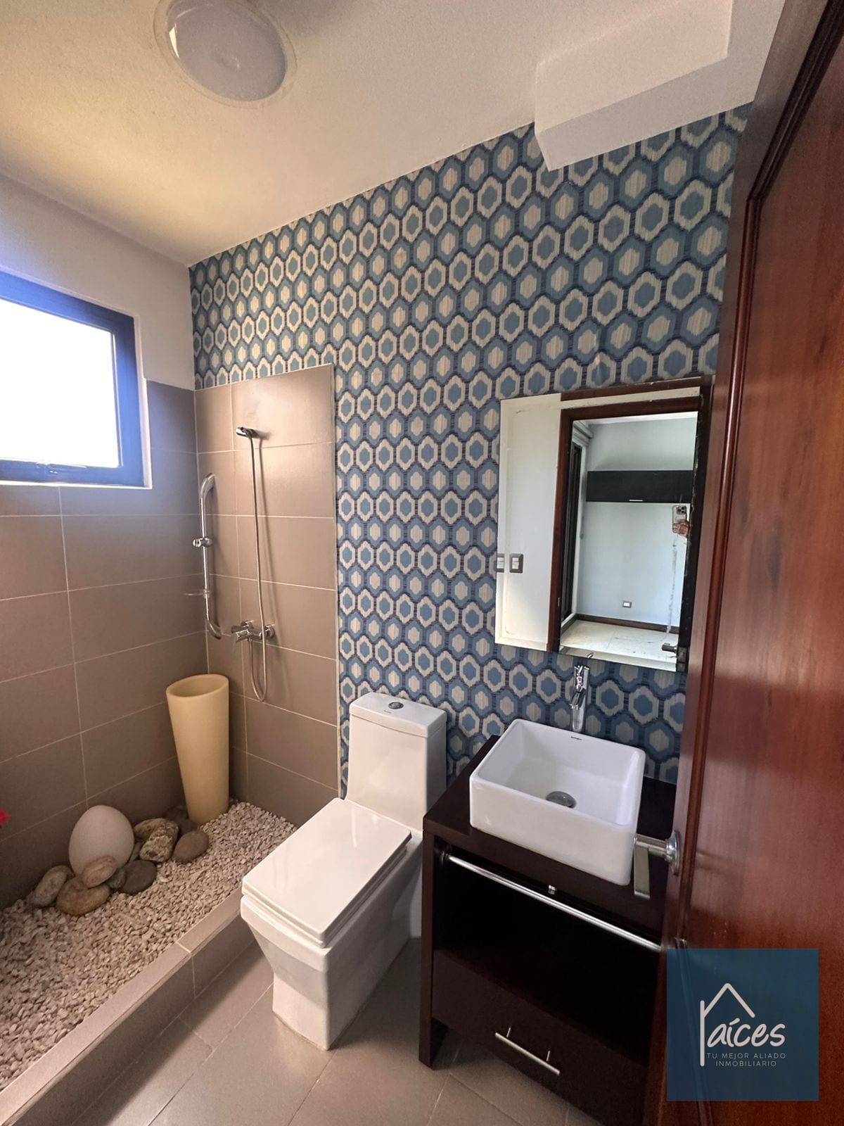 Casa en venta SANTUARIA MUXBAL (*20) — Casa en Venta en Santuaria Muxbal, Muxbal, Guatemala, Ciudad — foto 9 de 15