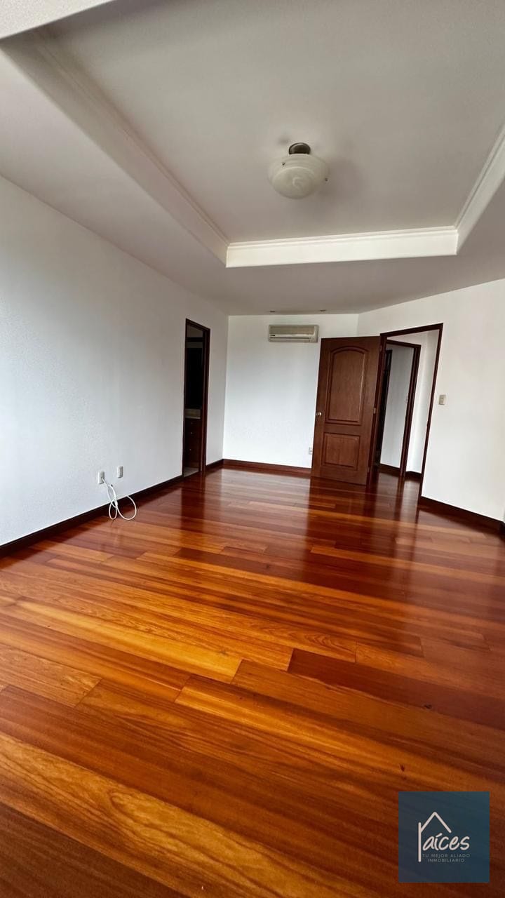 Apartamento en renta BELLAGIO Zona 14 (D) — Apartamento en Alquiler en Bellagio, Zona 14, Guatemala, Ciudad — foto 8 de 17