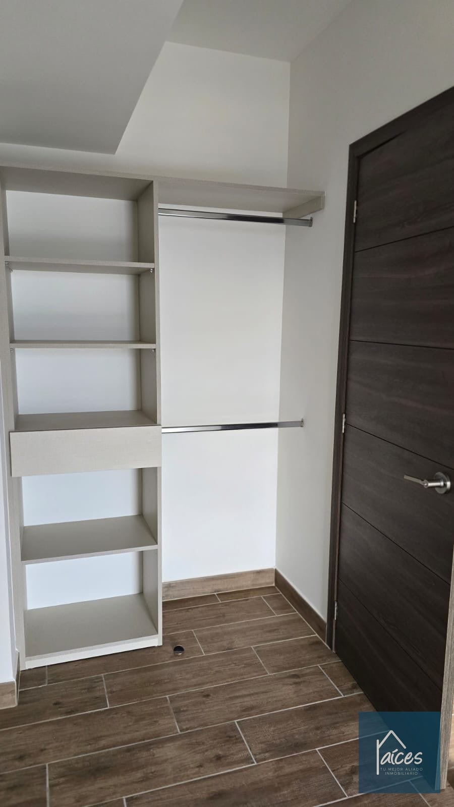 Apartamento en renta Modra 2 (D) — Apartamento en Alquiler en Modra II, Zona 4, Guatemala, Ciudad — foto 3 de 13