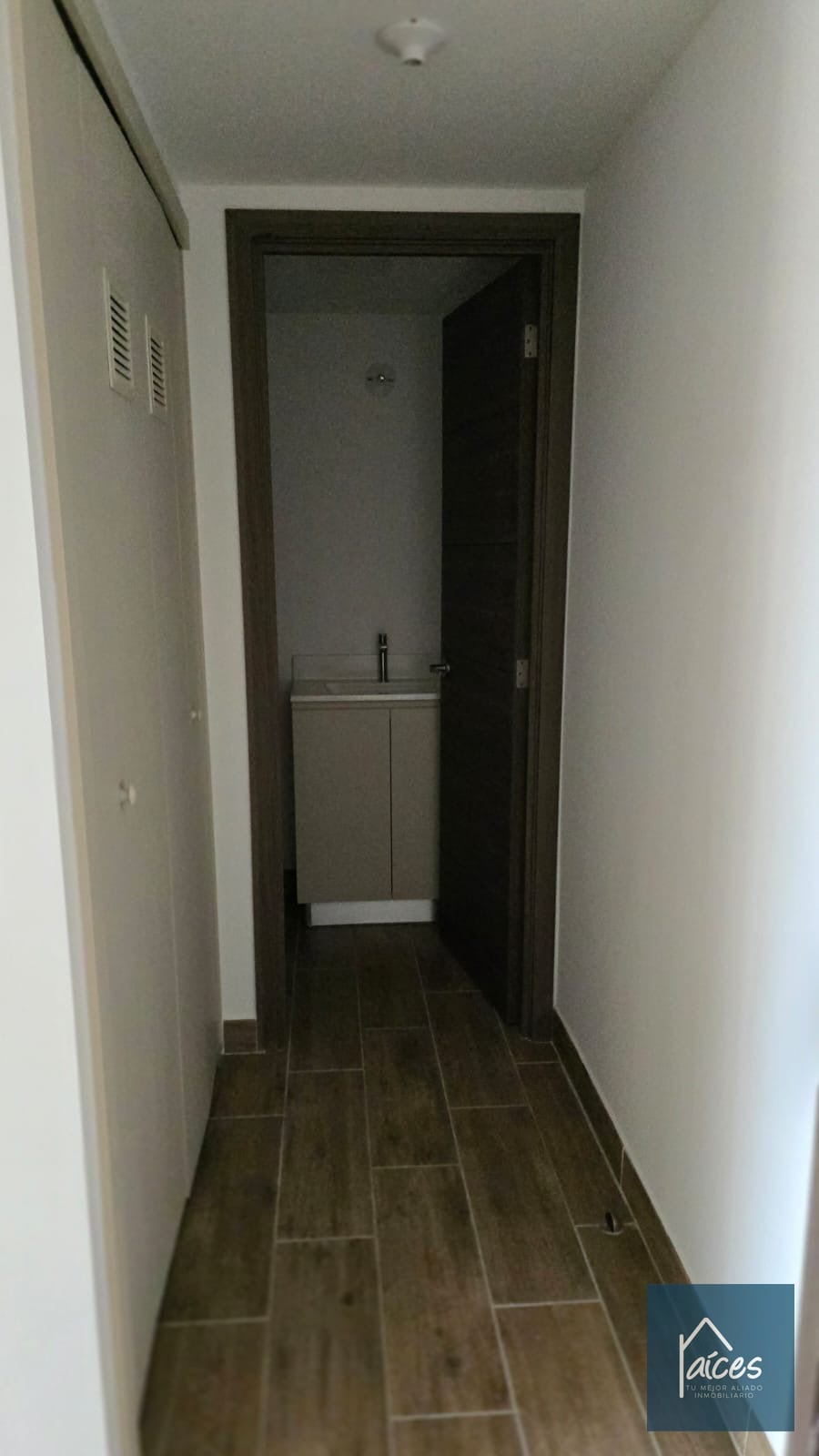 Apartamento en renta Modra 2 (D) — Apartamento en Alquiler en Modra II, Zona 4, Guatemala, Ciudad — foto 9 de 13