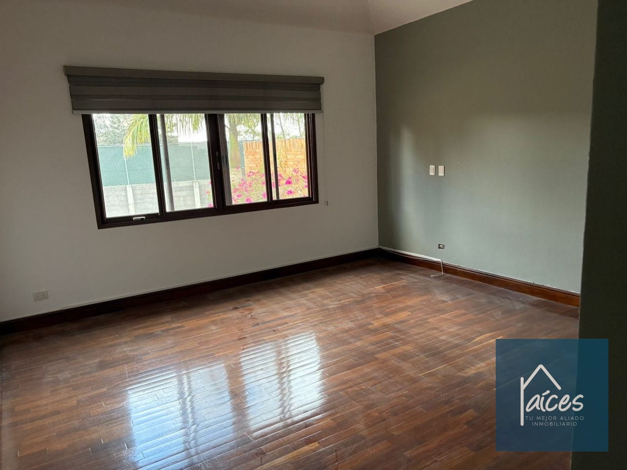Casa en venta CLIB SAN ISIDRO Zona 16 (*20) — Casa en Venta en Zona 16, Guatemala, Ciudad — foto 5 de 17