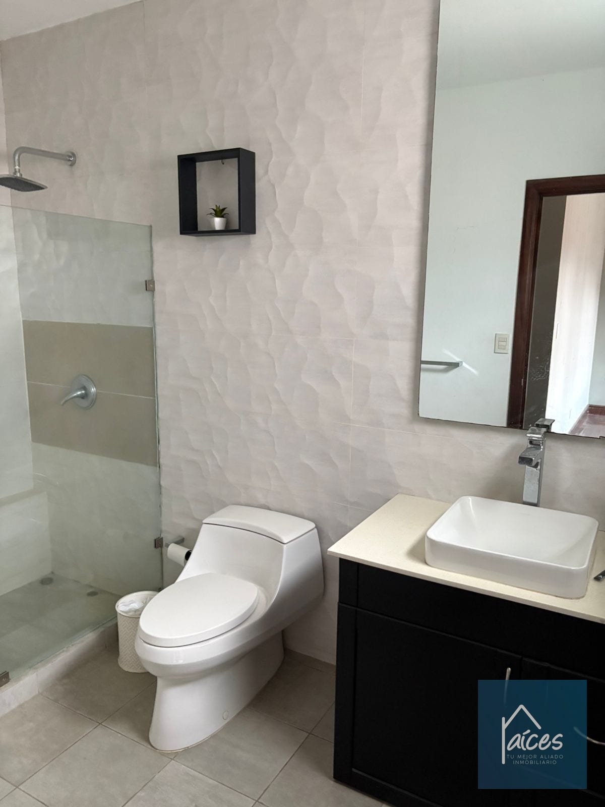 Casa en venta CLIB SAN ISIDRO Zona 16 (*20) — Casa en Venta en Zona 16, Guatemala, Ciudad — foto 6 de 17