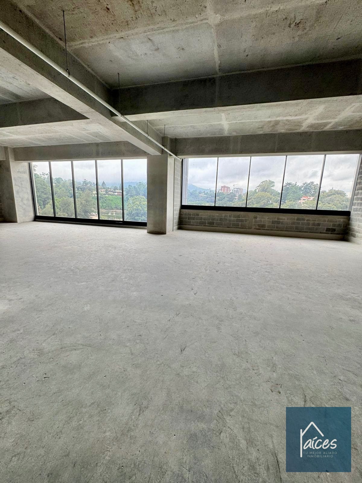 Oficina en Renta Centro de Negocios SPAZIO Zona 15 (*20) — Oficina en Alquiler en Spazio, Zona 15, Guatemala, Ciudad — foto 2 de 5