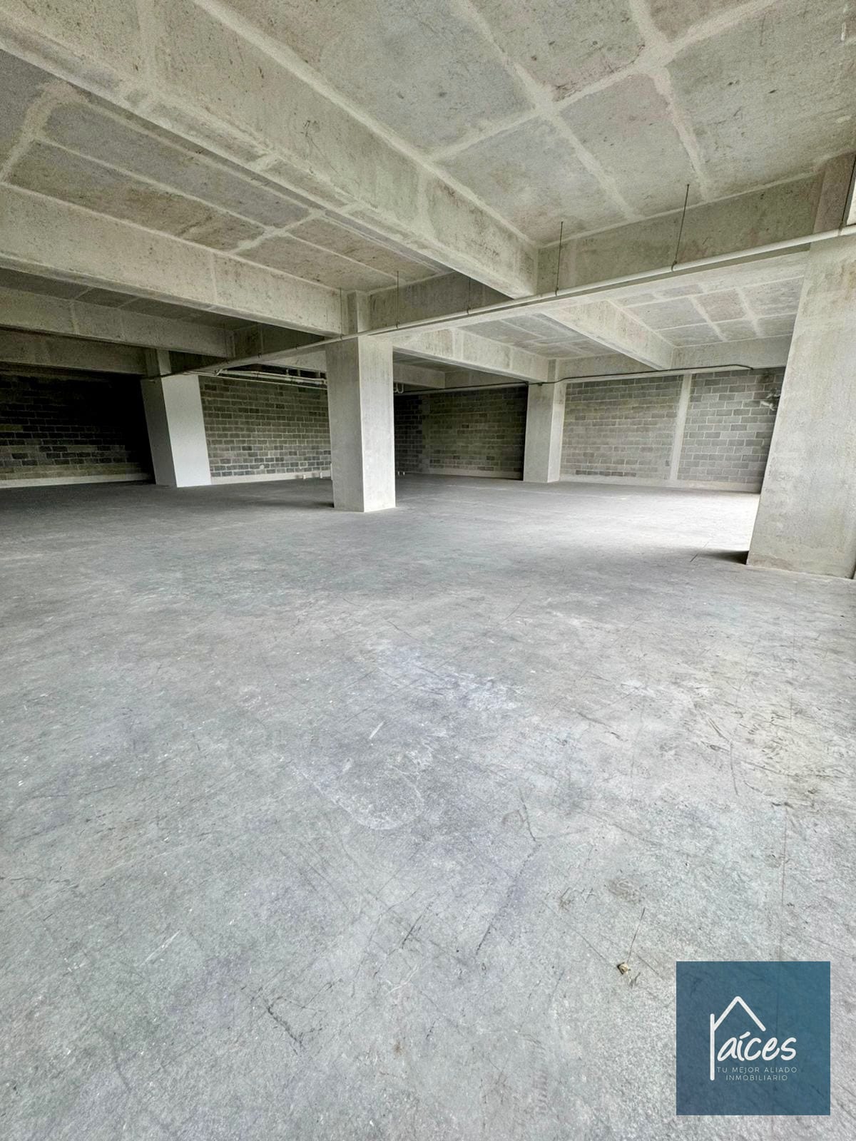 Oficina en Renta Centro de Negocios SPAZIO Zona 15 (*20) — Oficina en Alquiler en Spazio, Zona 15, Guatemala, Ciudad — foto 4 de 5